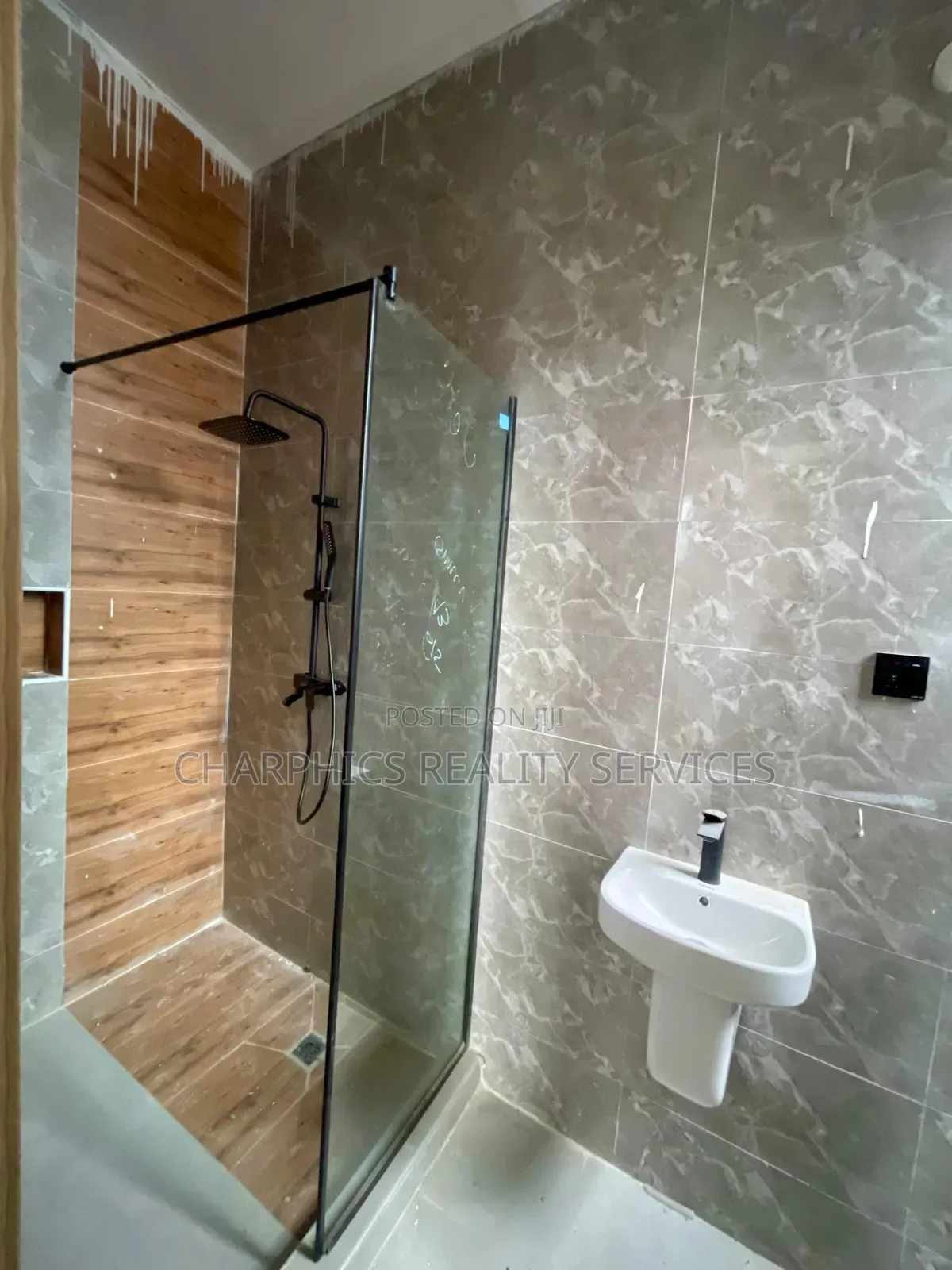 2bdrm Apartment in Lekki for sale in Lekki