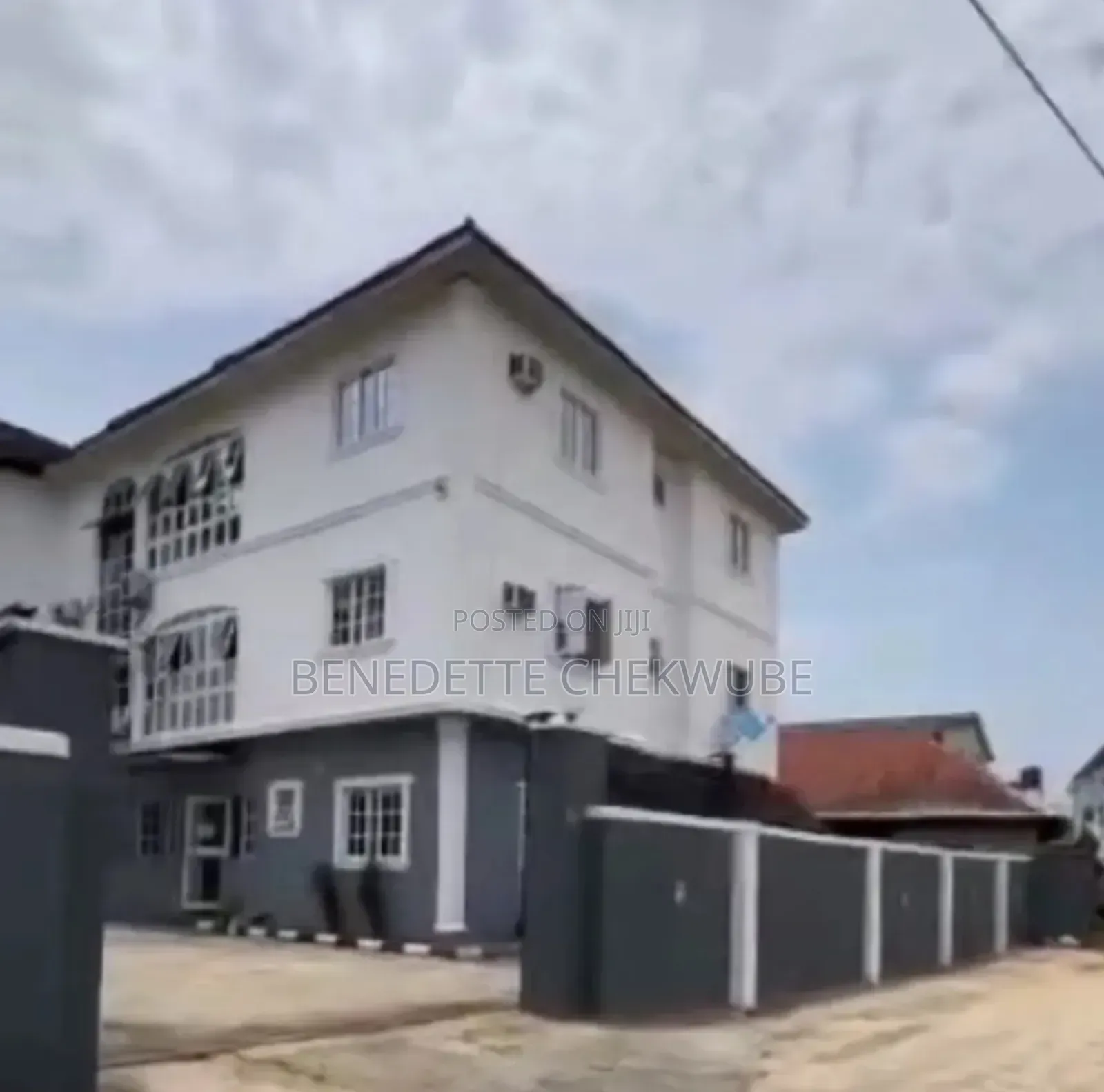 For Sale: 24 Rooms Hotel in Port-Harcourt