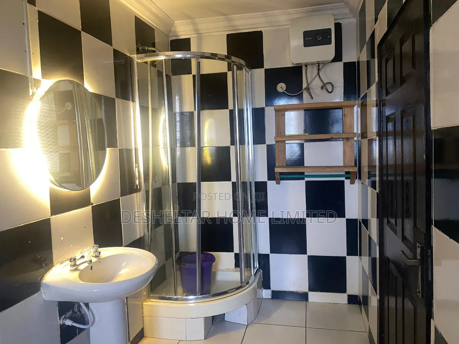 Furnished 3bdrm Shared Apartment in Southern View Estate, Chevron in Chevron