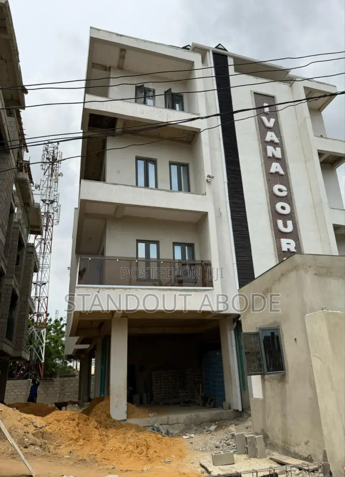 2bdrm Apartment in Ivana Court, Thomas Estate for sale in Thomas Estate