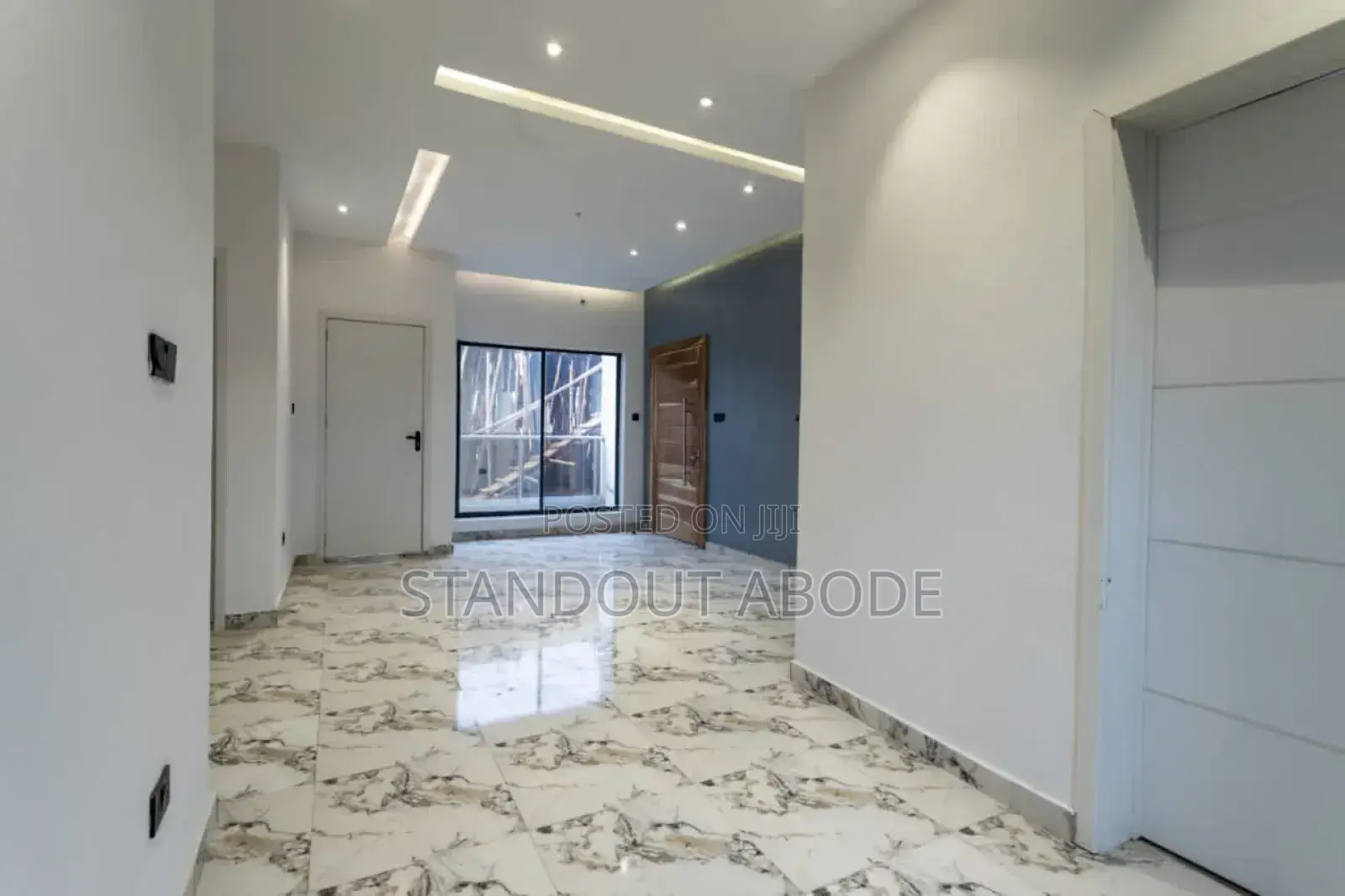 2bdrm Apartment in Ivana Court, Thomas Estate for sale in Thomas Estate