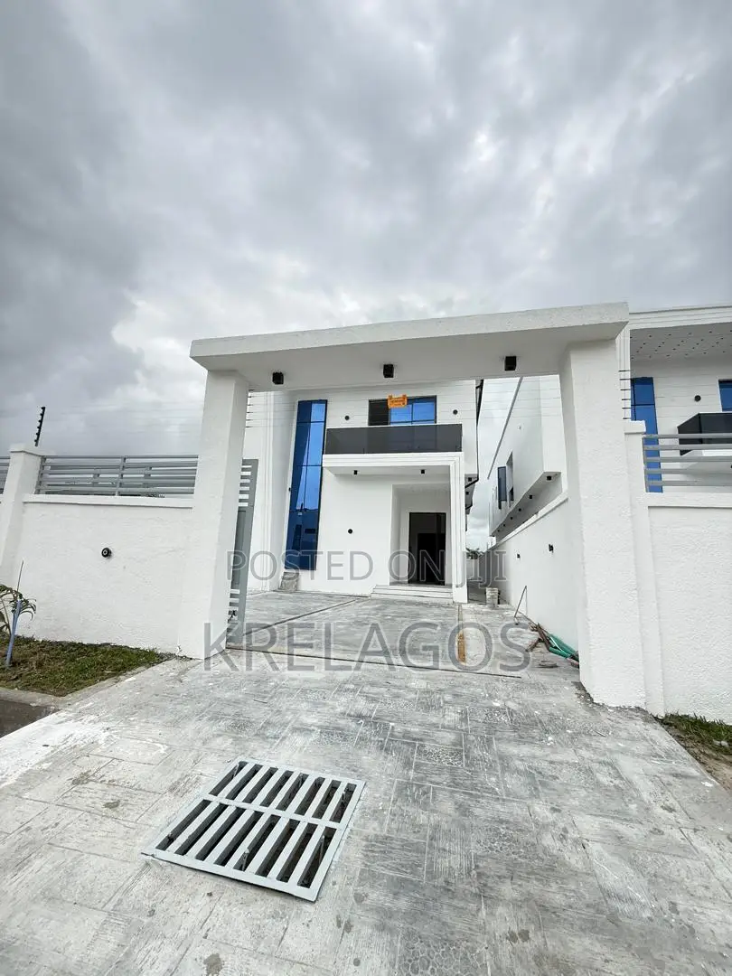 5bdrm Duplex in Off Lekki-Epe Expressway for sale in Off Lekki-Epe Expressway