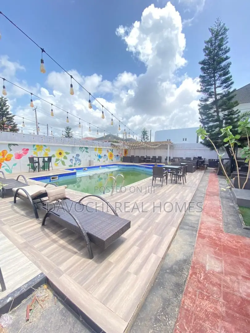4bdrm Duplex in Victoria Island for rent in Victoria Island Extension