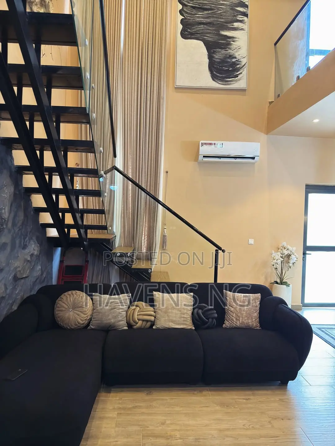 1 Bedroom Premium Loft Apartment in Lekki Phase 1