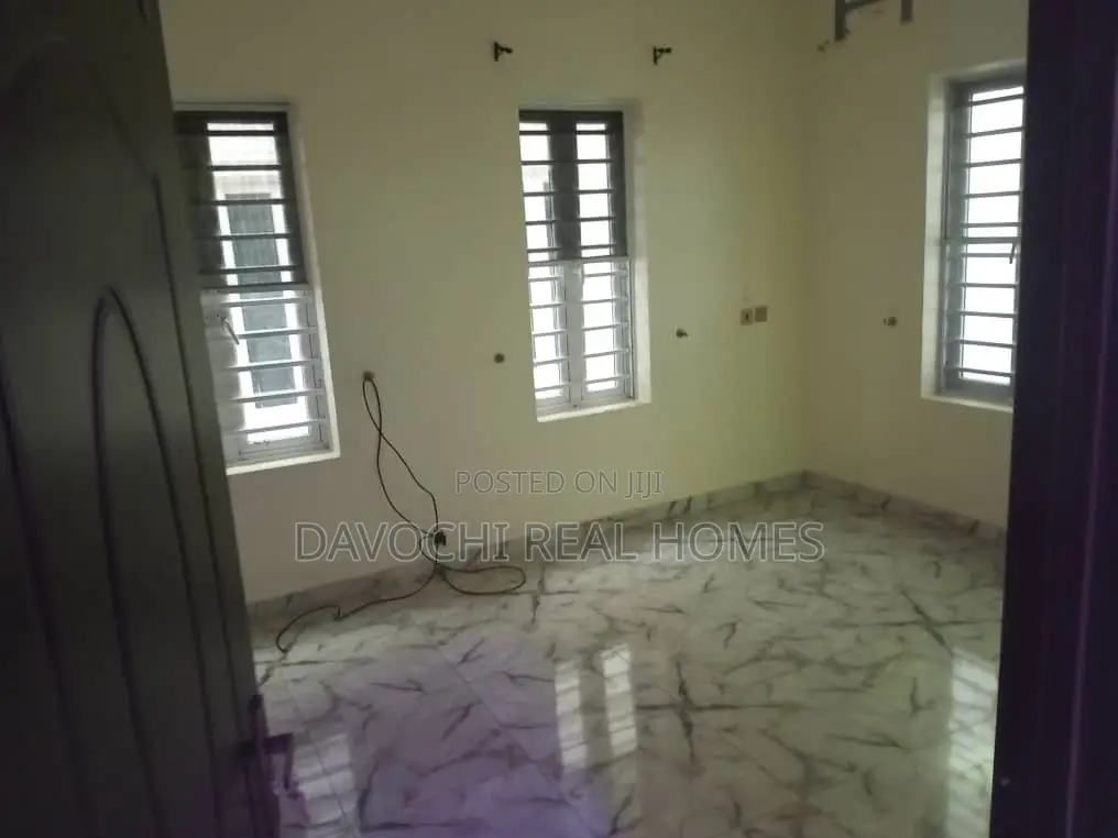 4bdrm Apartment in Chevron Alternative for rent in Chevron