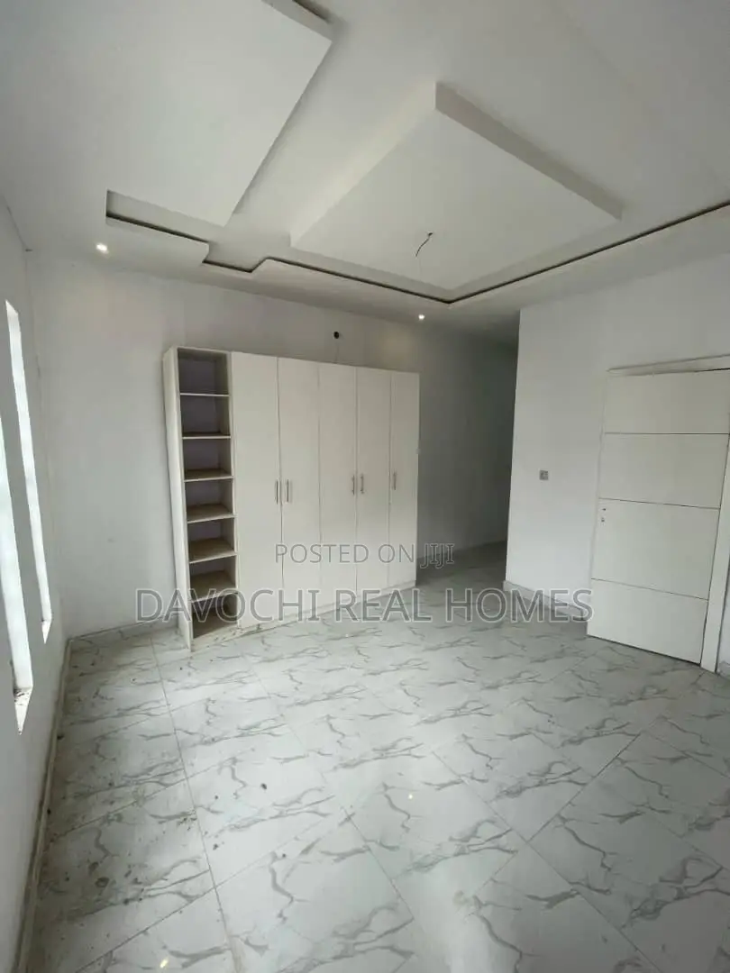 2bdrm Duplex in Chevron. for rent in Chevron