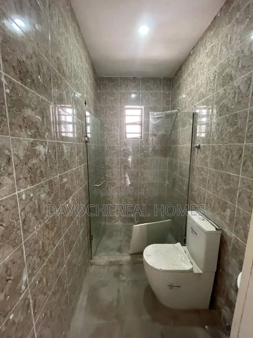 2bdrm Duplex in Chevron. for rent in Chevron