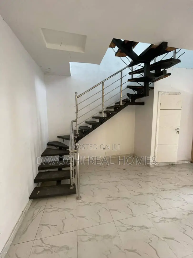 2bdrm Duplex in Chevron. for rent in Chevron
