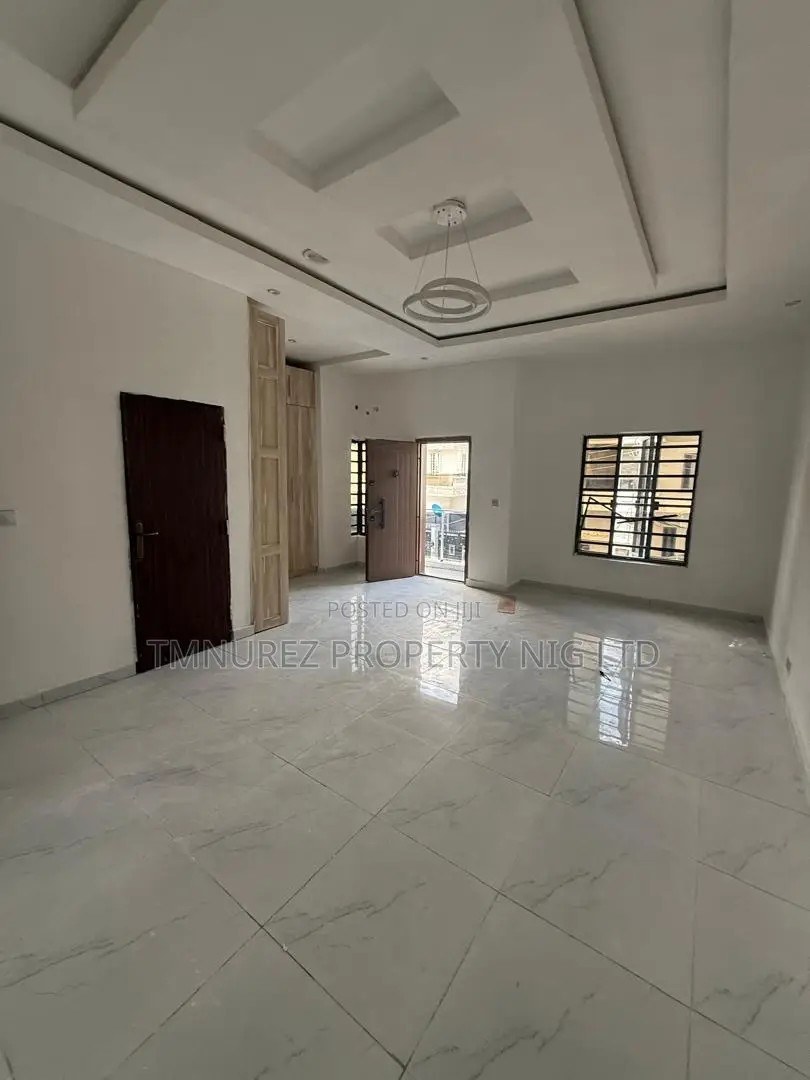 4bdrm Duplex in Chevron, Ajah for rent in Ajah