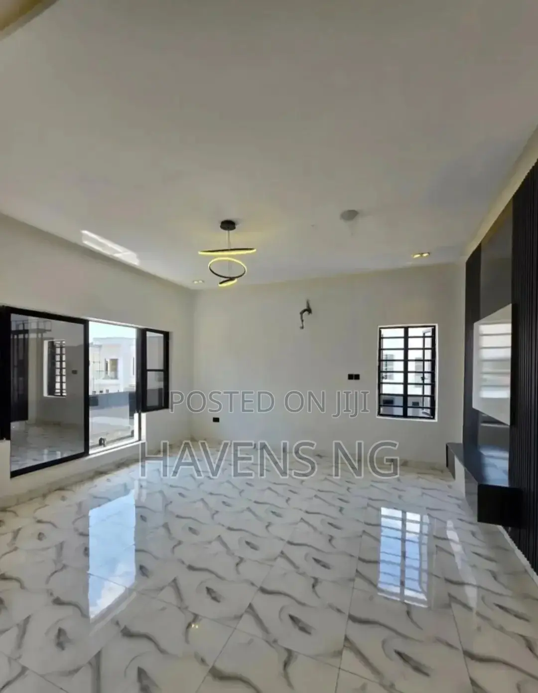 4bdrm Duplex in Ikota for sale in Ikota