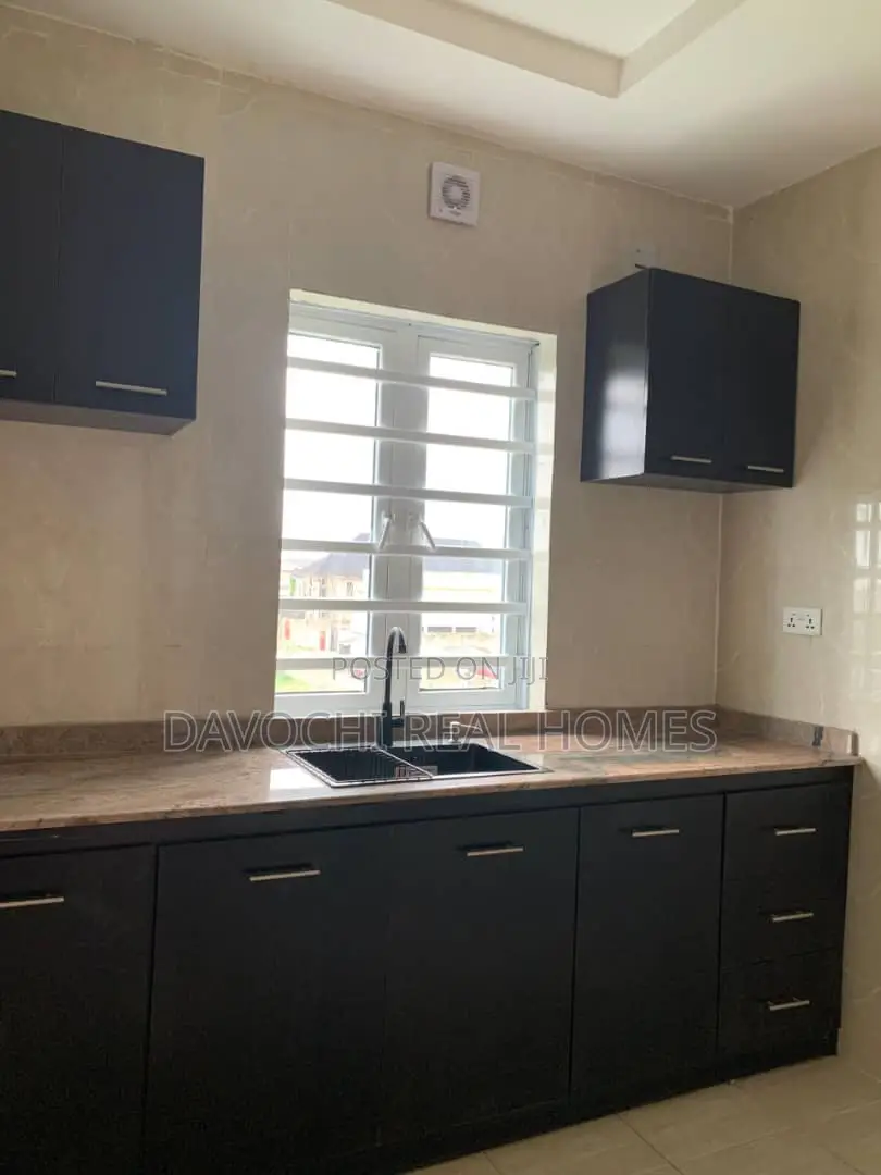 2bdrm Apartment in Ilaje, Mobile Road, Ado / Ajah for rent in Ado / Ajah