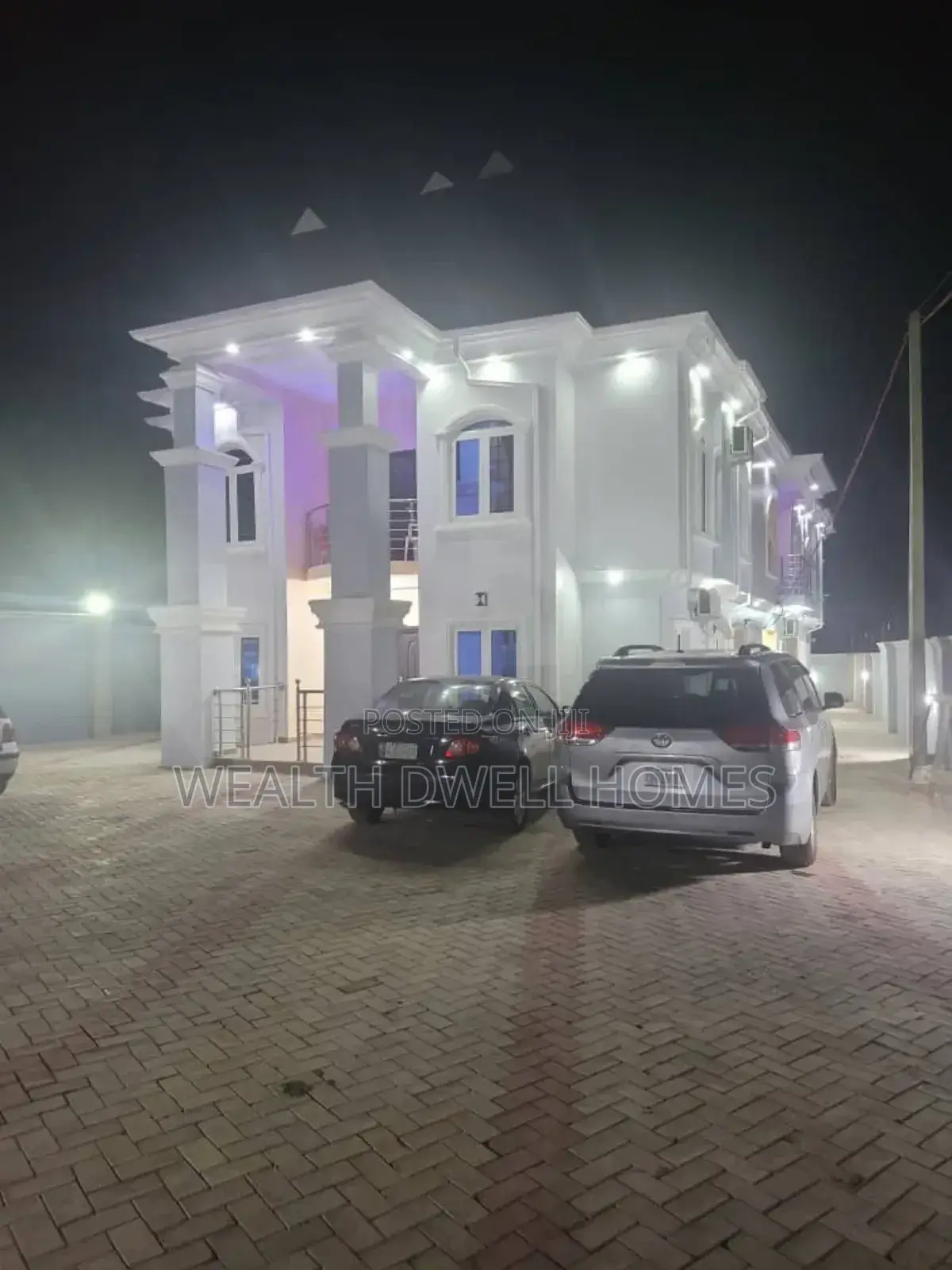2bdrm Block of Flats in Ijapo Extension, Akure for sale in Akure