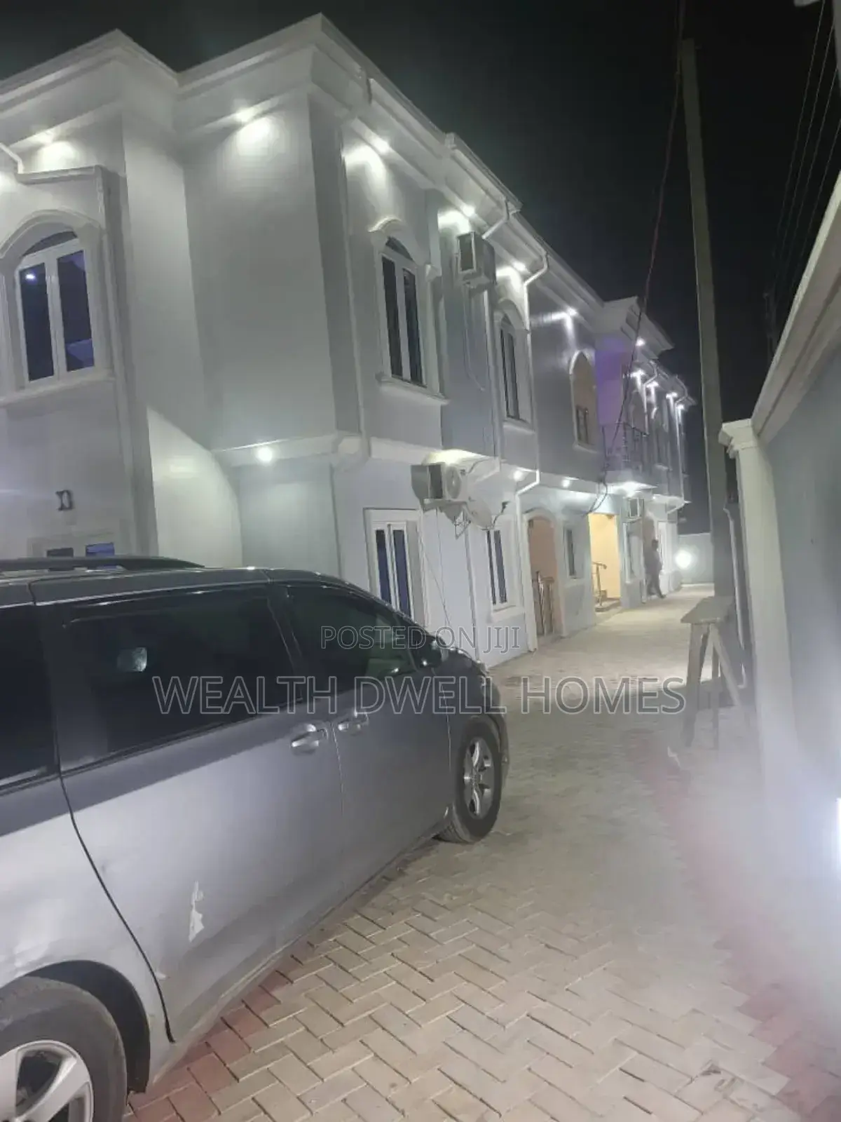 2bdrm Block of Flats in Ijapo Extension, Akure for sale in Akure