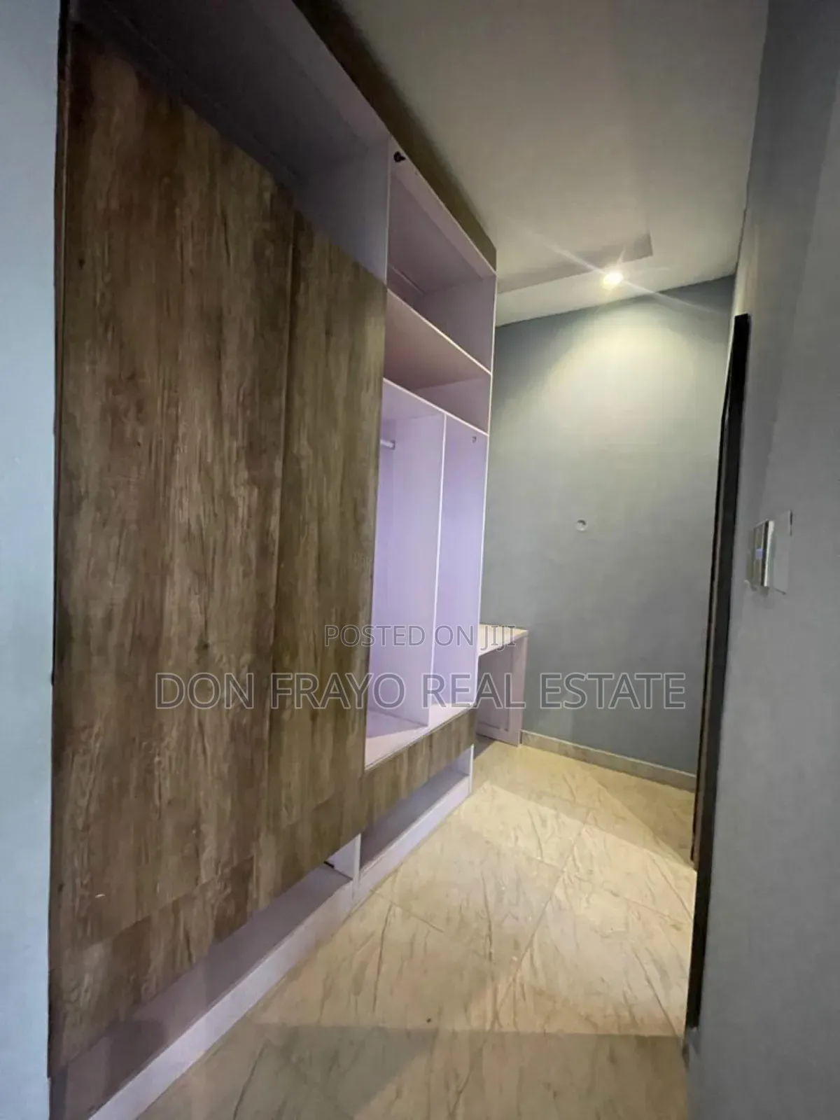 5bdrm Duplex in Palm Grove Estate, Iyanganku for sale in Iyanganku