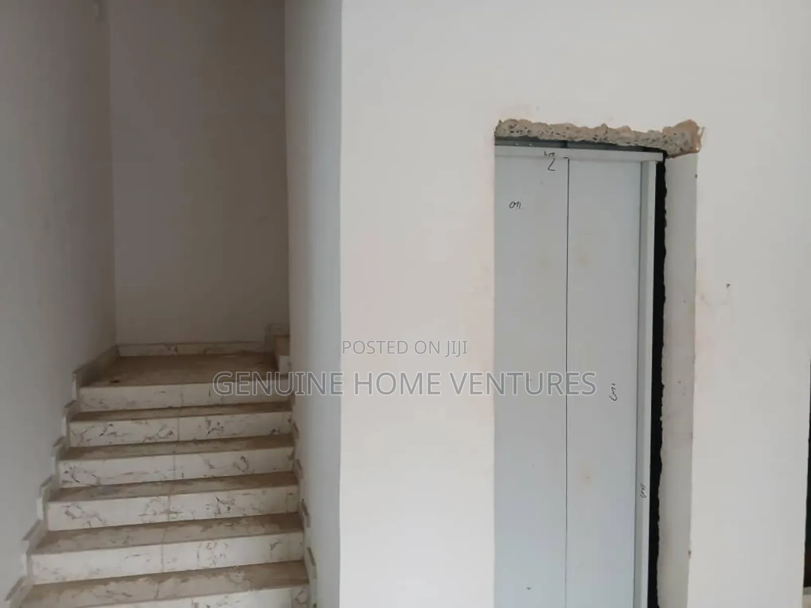 3bdrm Apartment in Gra Ikeja for sale in Ikeja GRA