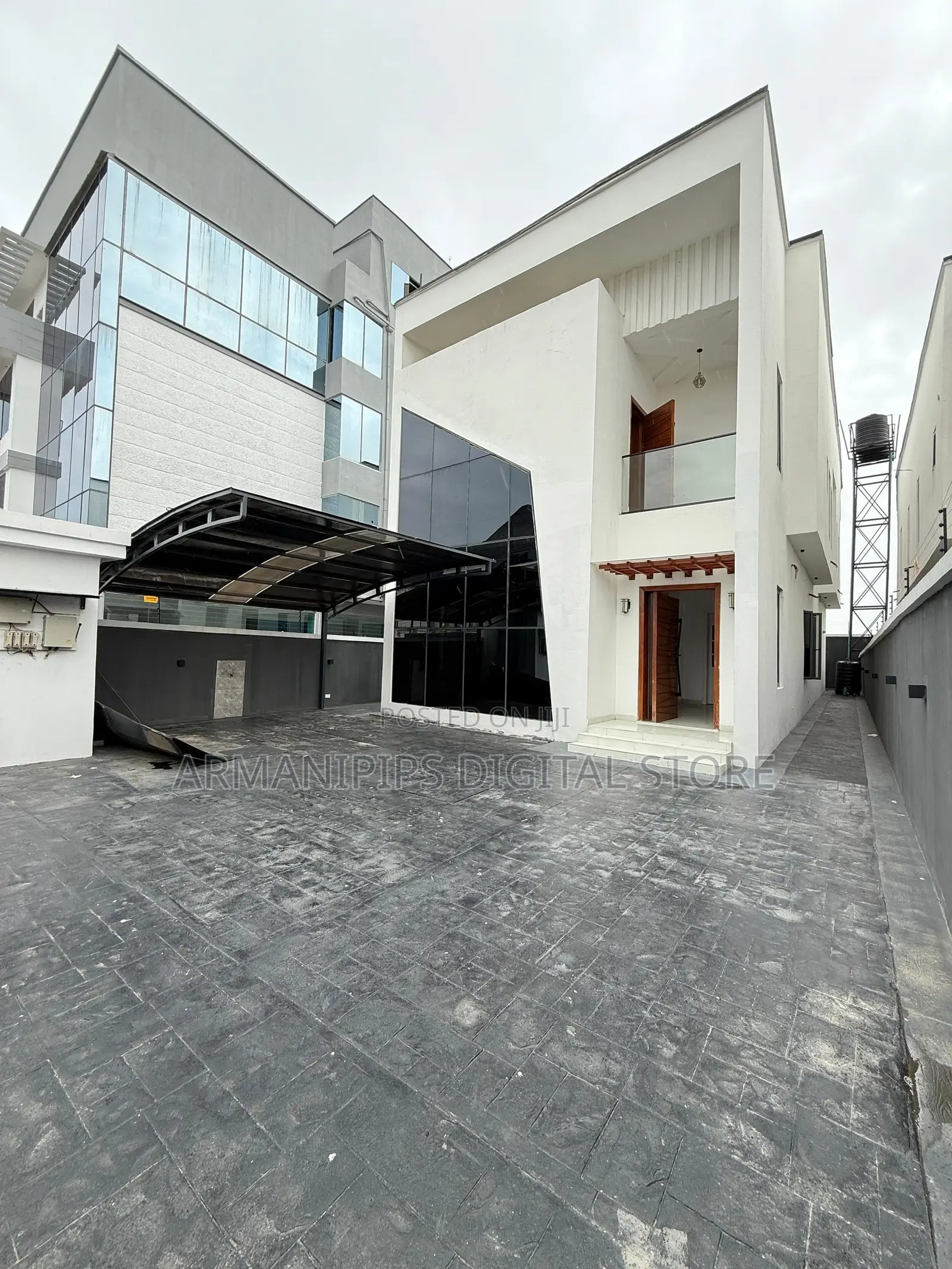 5bdrm Duplex in Praiz Realty Co, Lekki Phase 1 for sale in Lekki Phase 1
