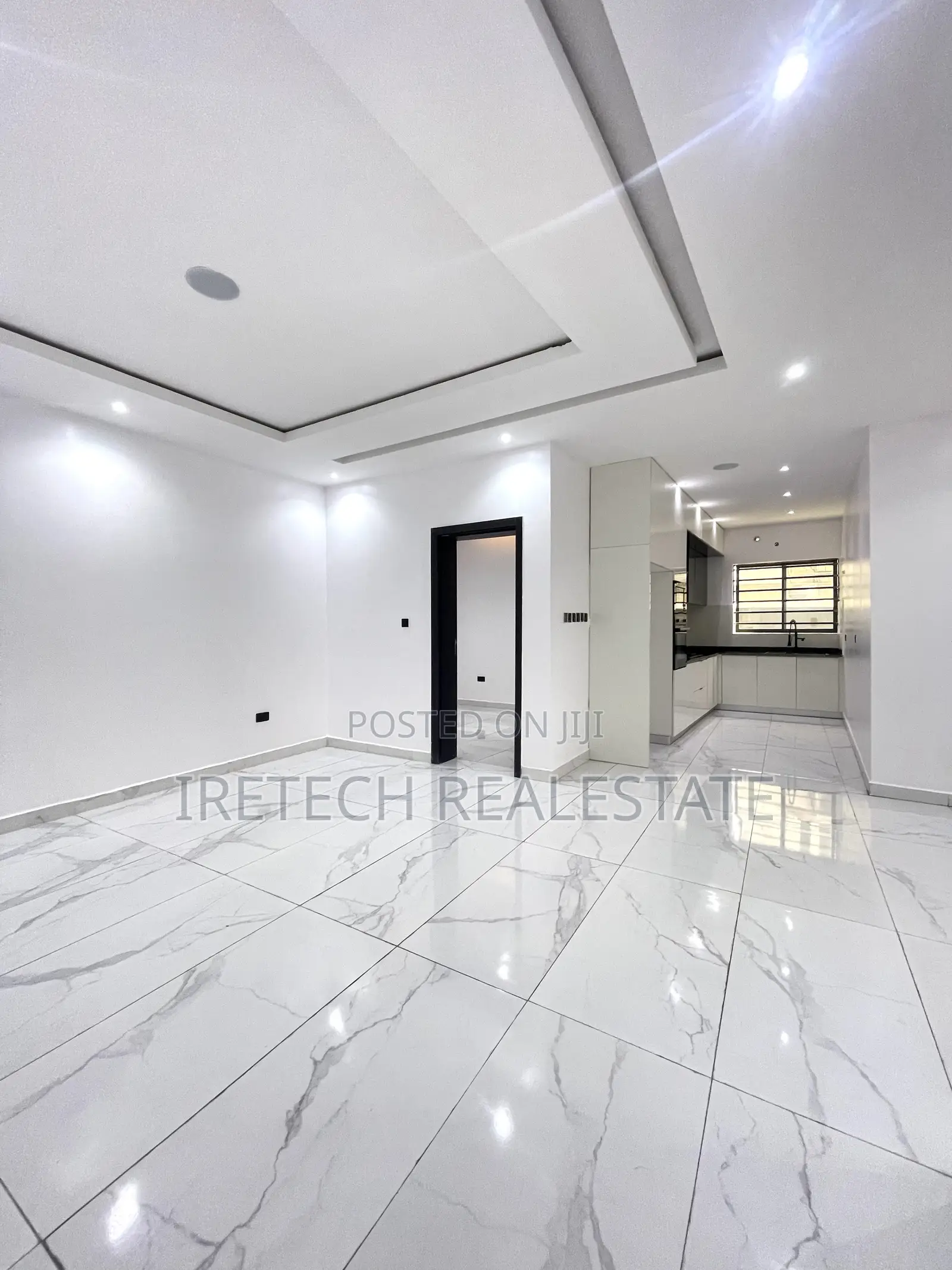 Luxury And Perfect For Investment in Lekki