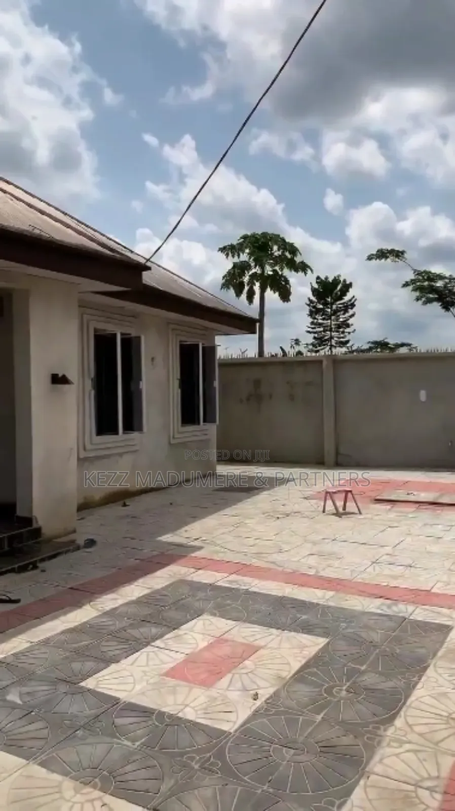 4bdrm Bungalow in Off Eneka Eliozu for sale in Port-Harcourt