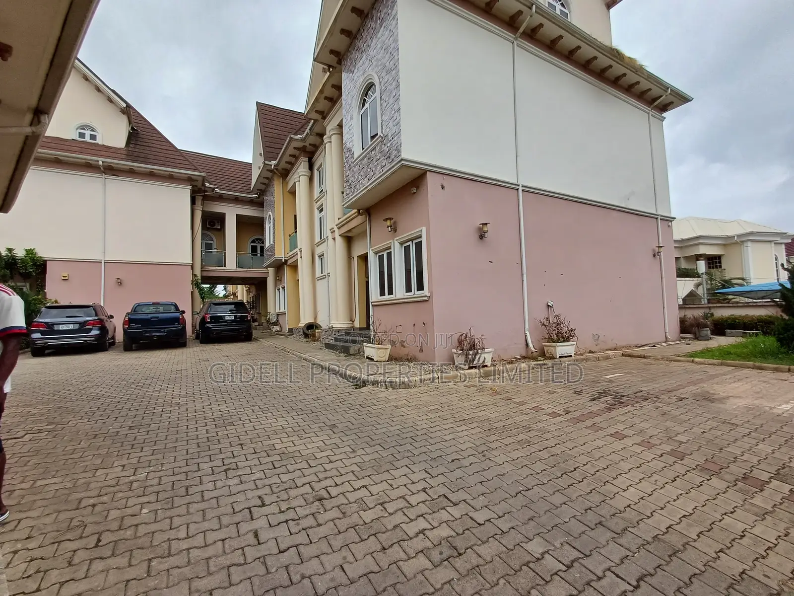 3bdrm Townhouse/Terrace in Jabi for sale in Jabi