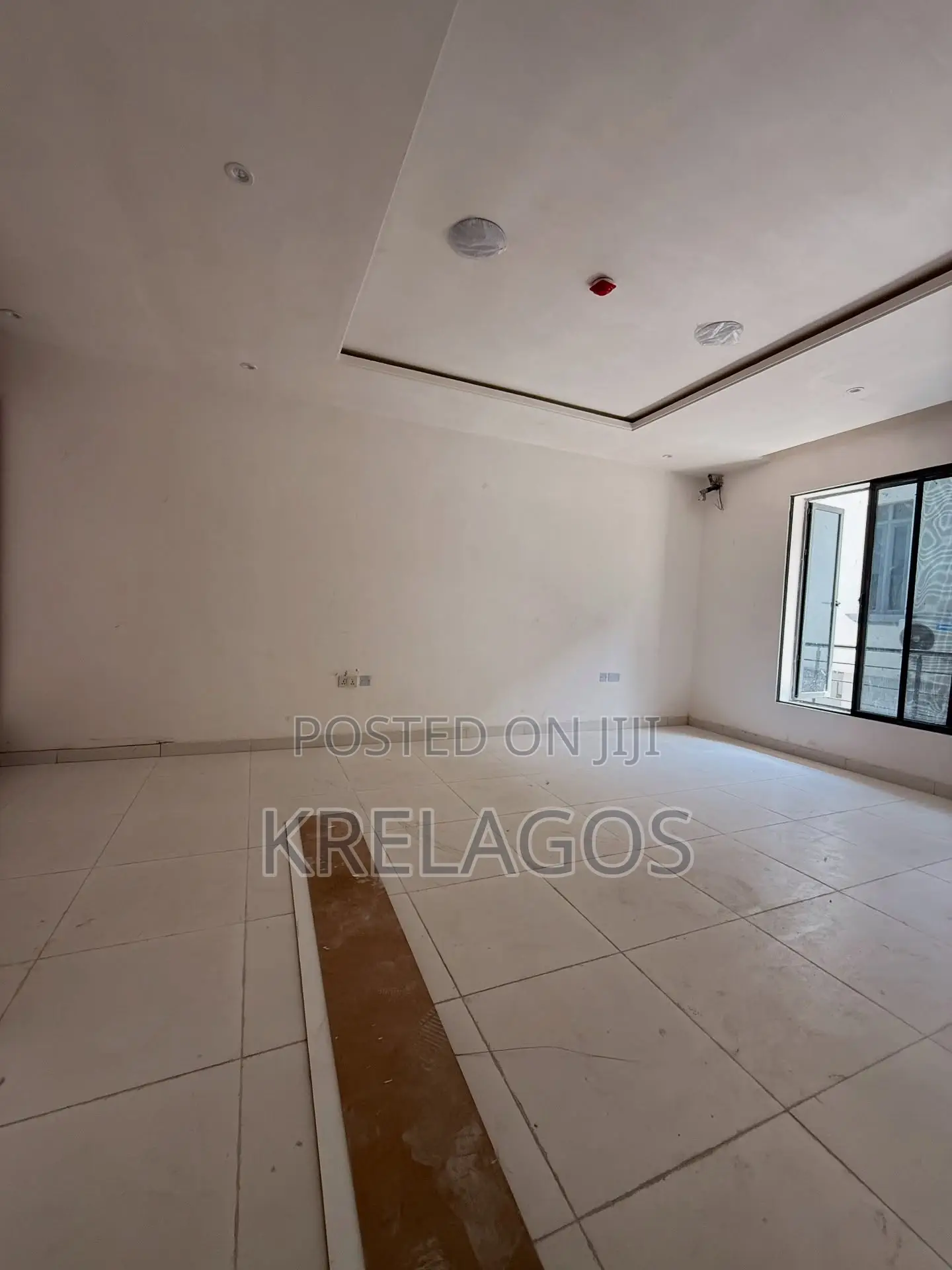 2bdrm Apartment in Ikate for sale in Ikate