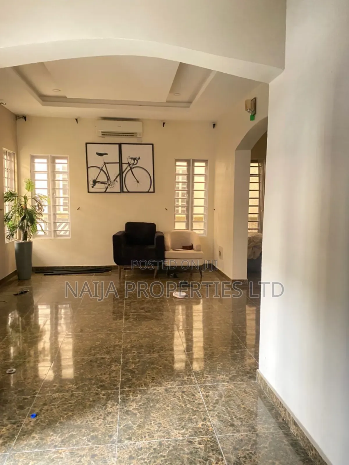4bdrm Duplex in Lekki County for sale in Lekki