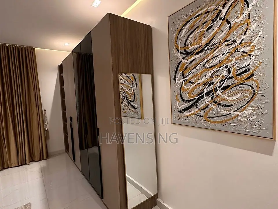 For Shortlet – Luxury 2-Bedroom Maisonette in Lekki Phase 1