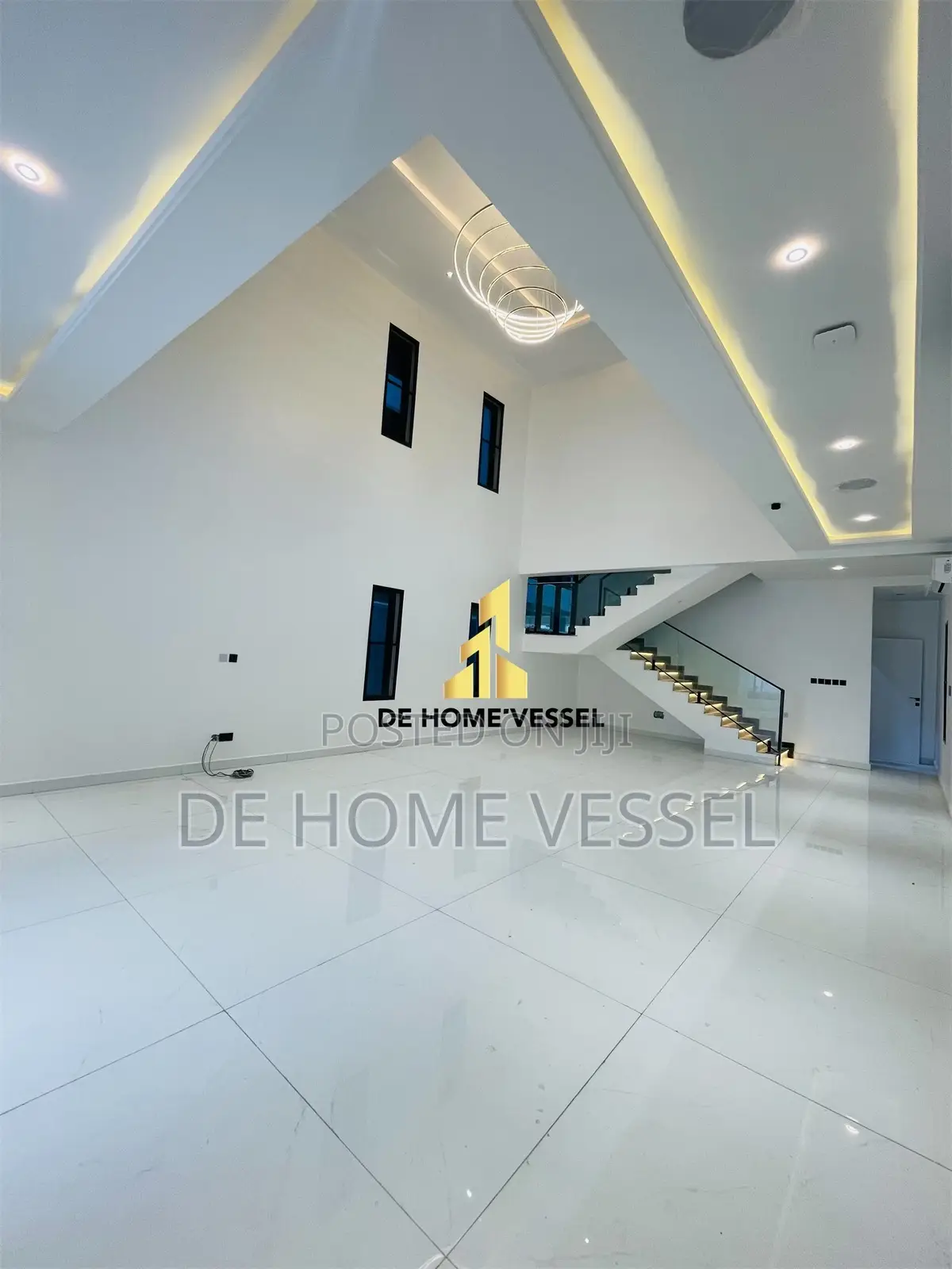 4bdrm Duplex in Lekki Phase 1 for sale in Lekki Phase 1