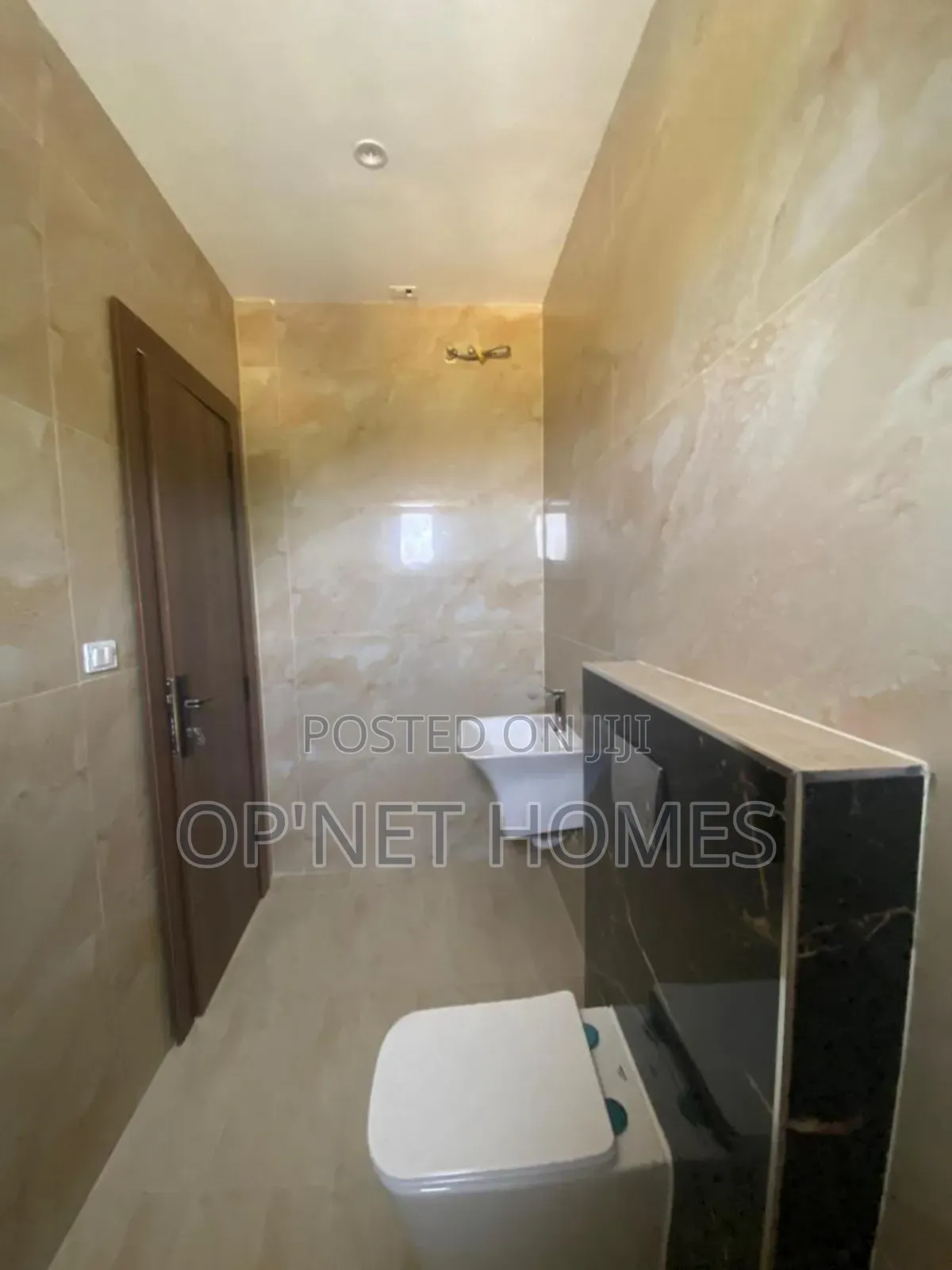 Furnished 2bdrm Apartment in Victoria Island for sale in Victoria Island