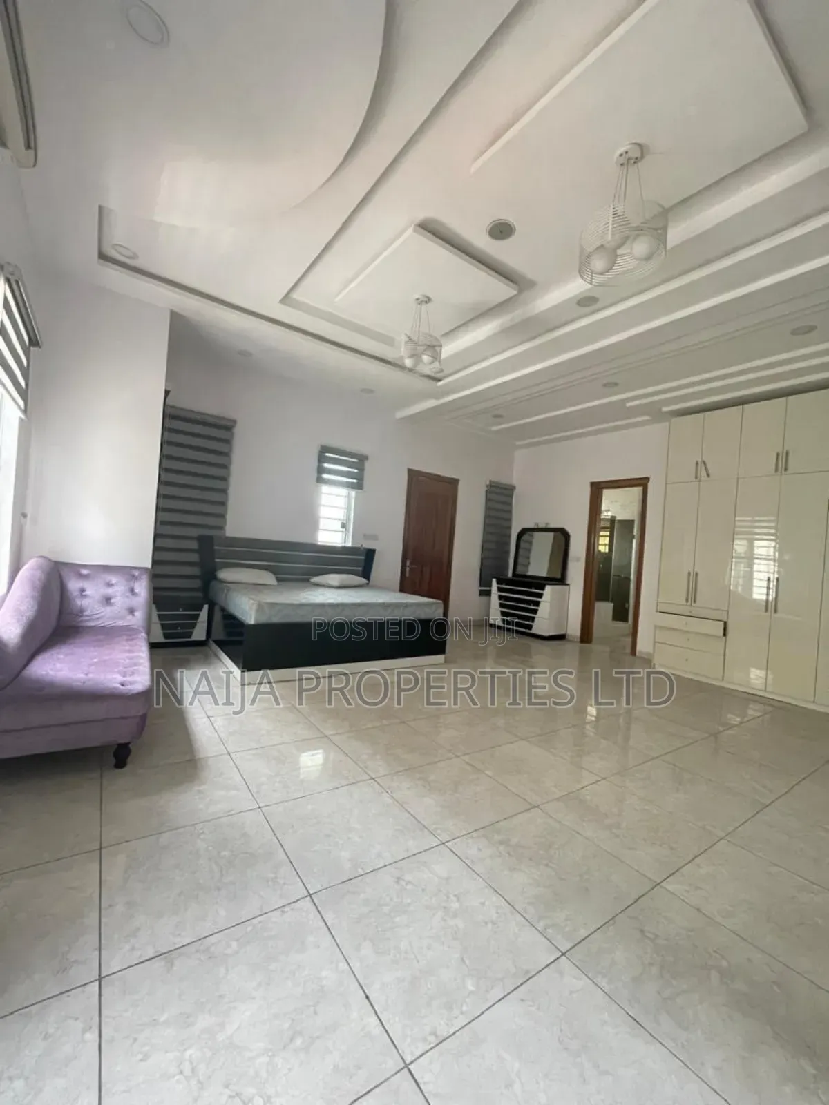 5bdrm Duplex in Osapa London, Lekki for sale in Lekki