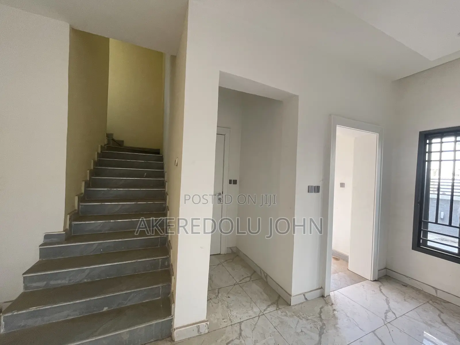 7bdrm Duplex in Utako for sale in Utako