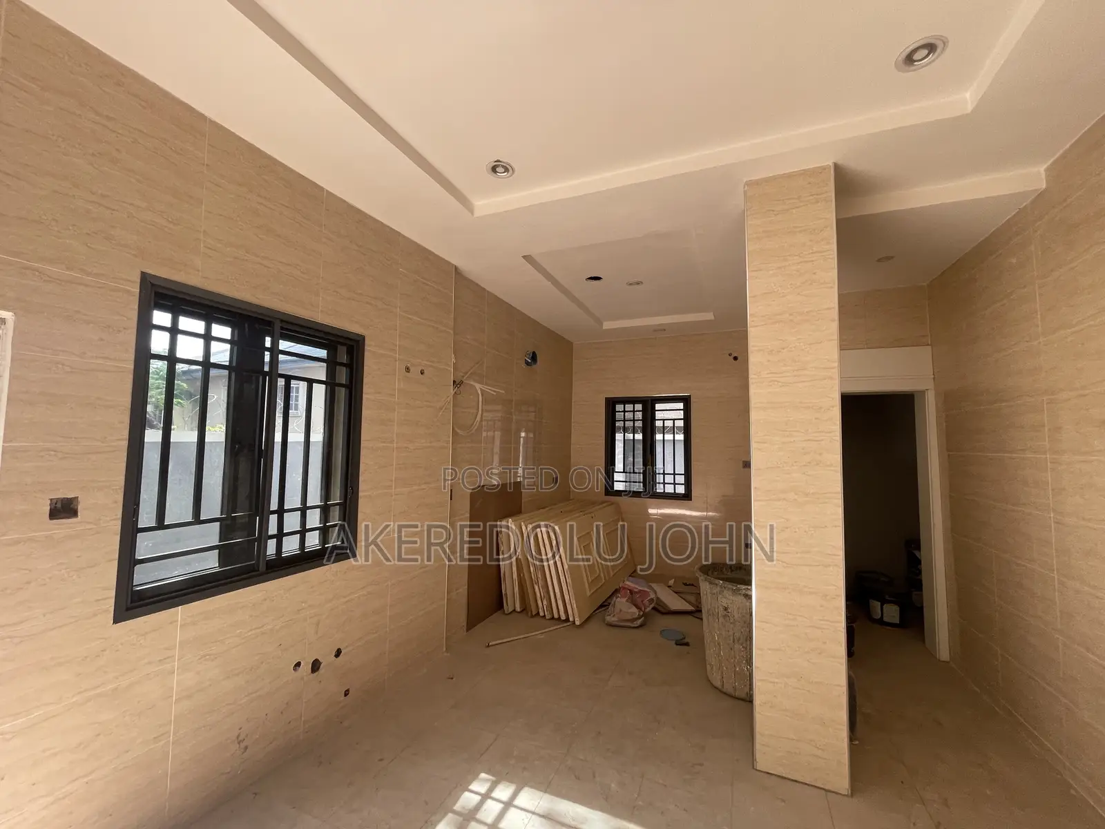 7bdrm Duplex in Utako for sale in Utako