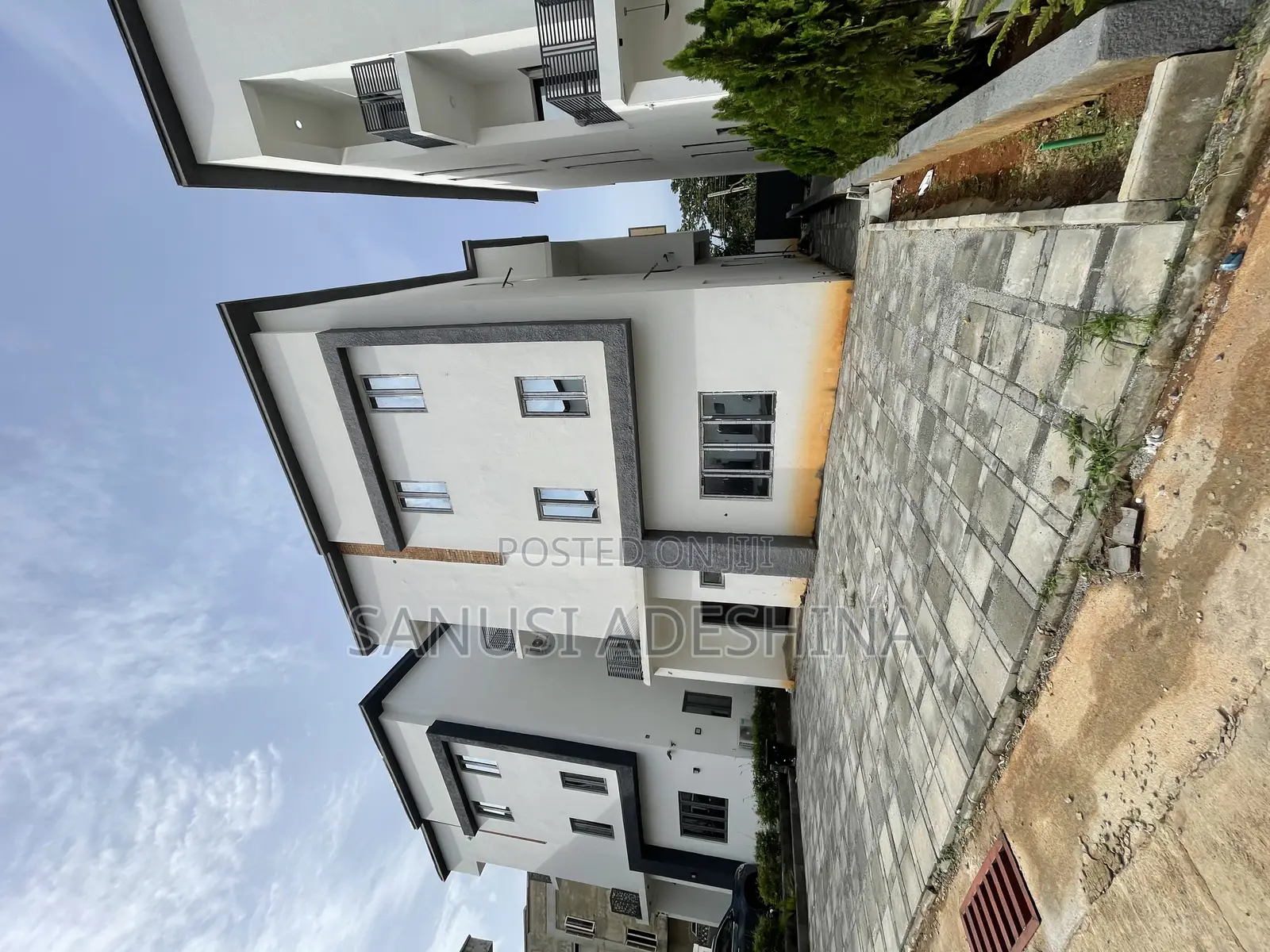 5bdrm Duplex in Kado Estate,Fct for sale in Kado