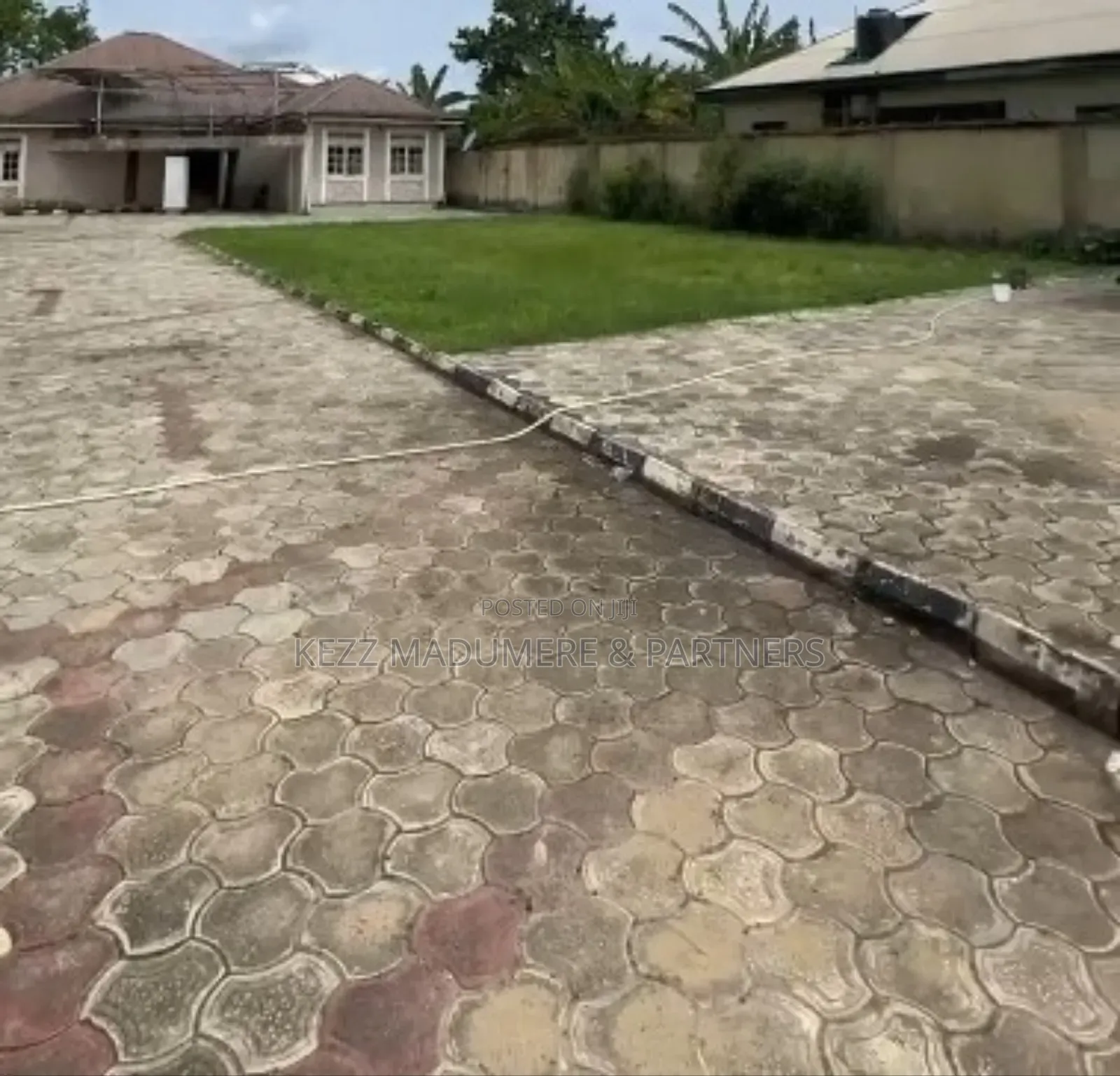 4bdrm Bungalow in Off Ada George Port for sale in Port-Harcourt