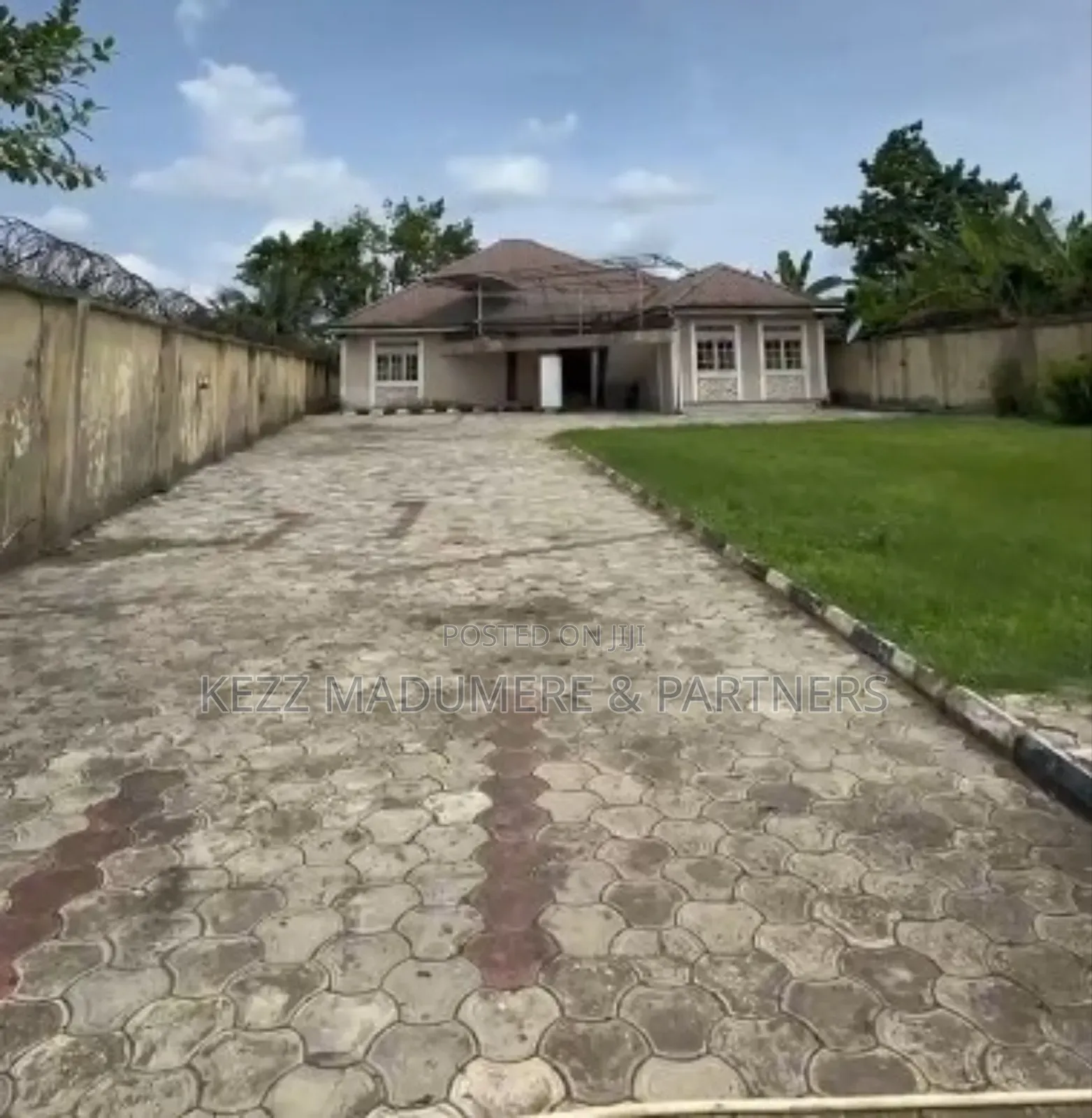 4bdrm Bungalow in Off Ada George Port for sale in Port-Harcourt