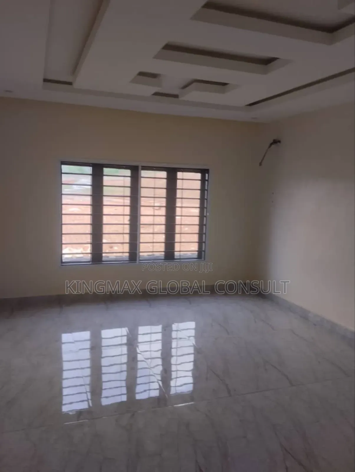 5bdrm Duplex in Zone 6 / Wuse for sale in Zone 6 / Wuse