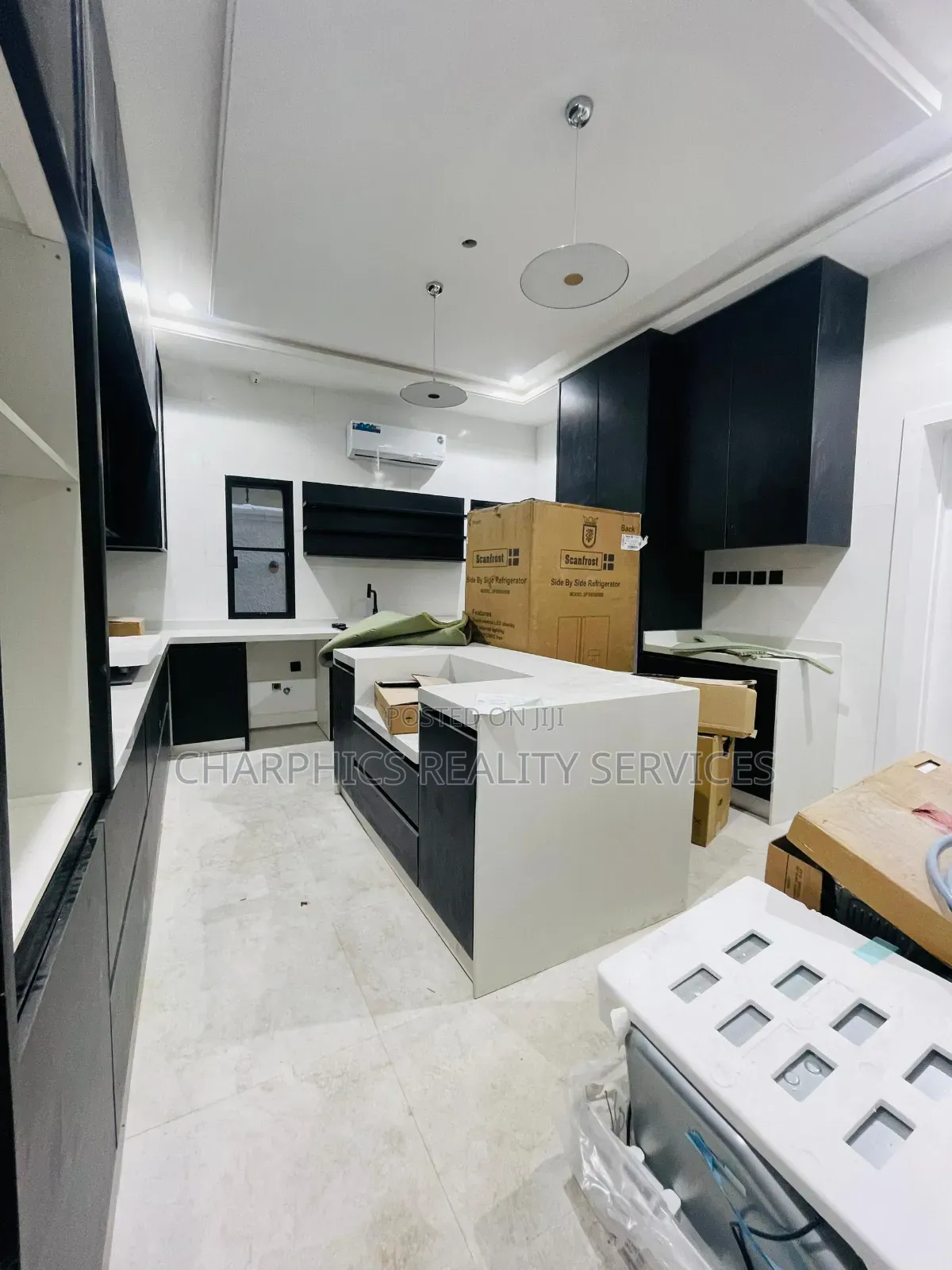 5bdrm Duplex in Lekki for sale in Lekki