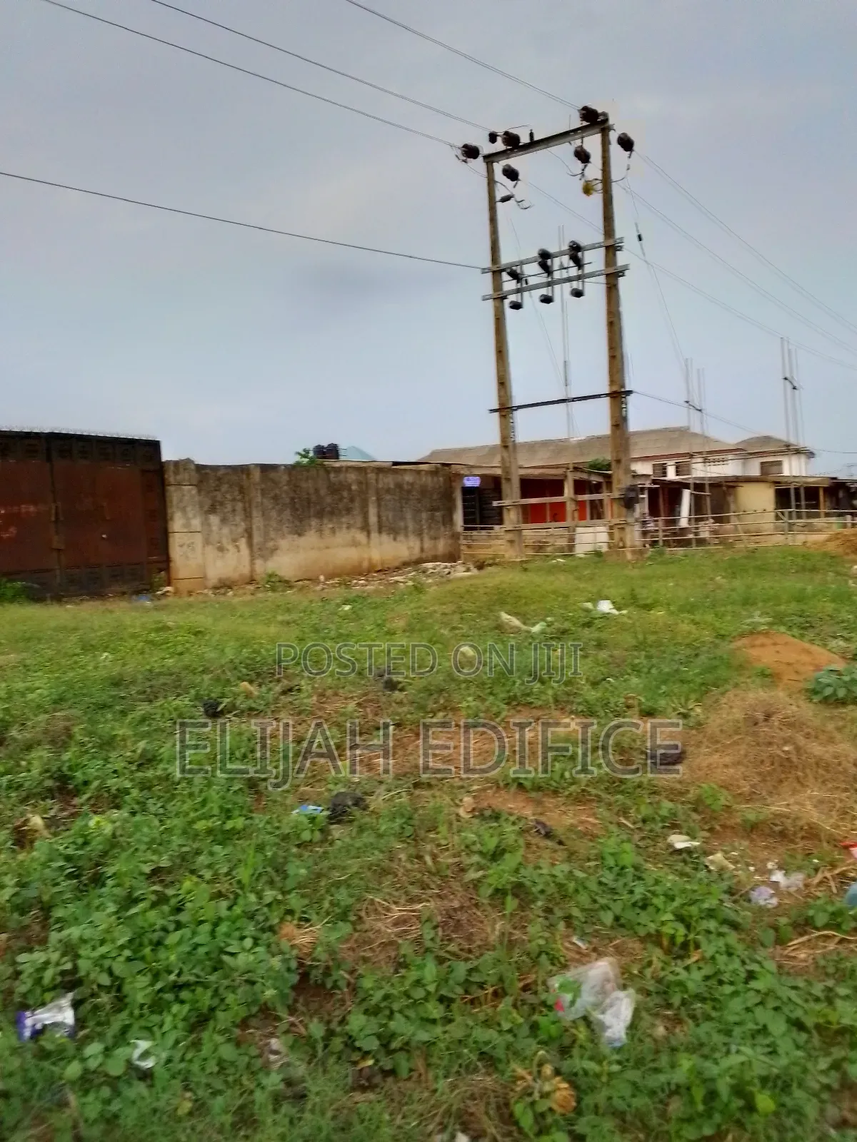 5plots Directly Facing Road Land,Good for Commerical at Elepe,Ikorodu in Ijede / Ikorodu