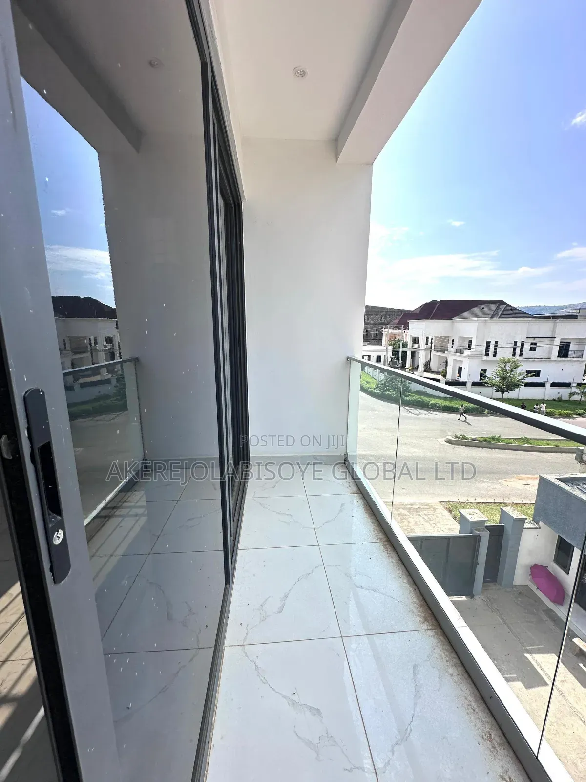 4bdrm Duplex in Jahi Gilmore for sale in Jahi