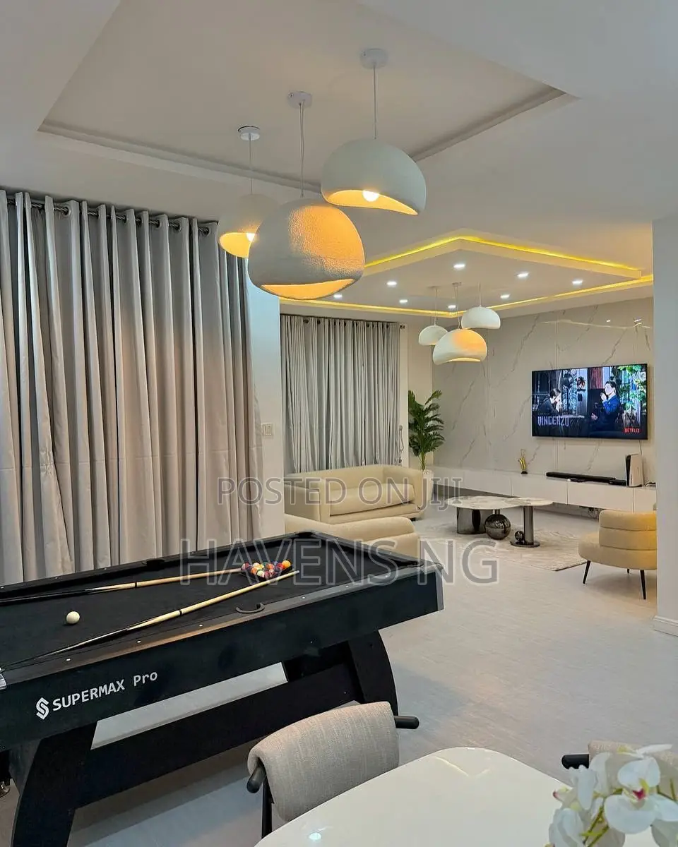 Deluxe 4-Bedroom Luxury Duplex in Lekki Phase 1