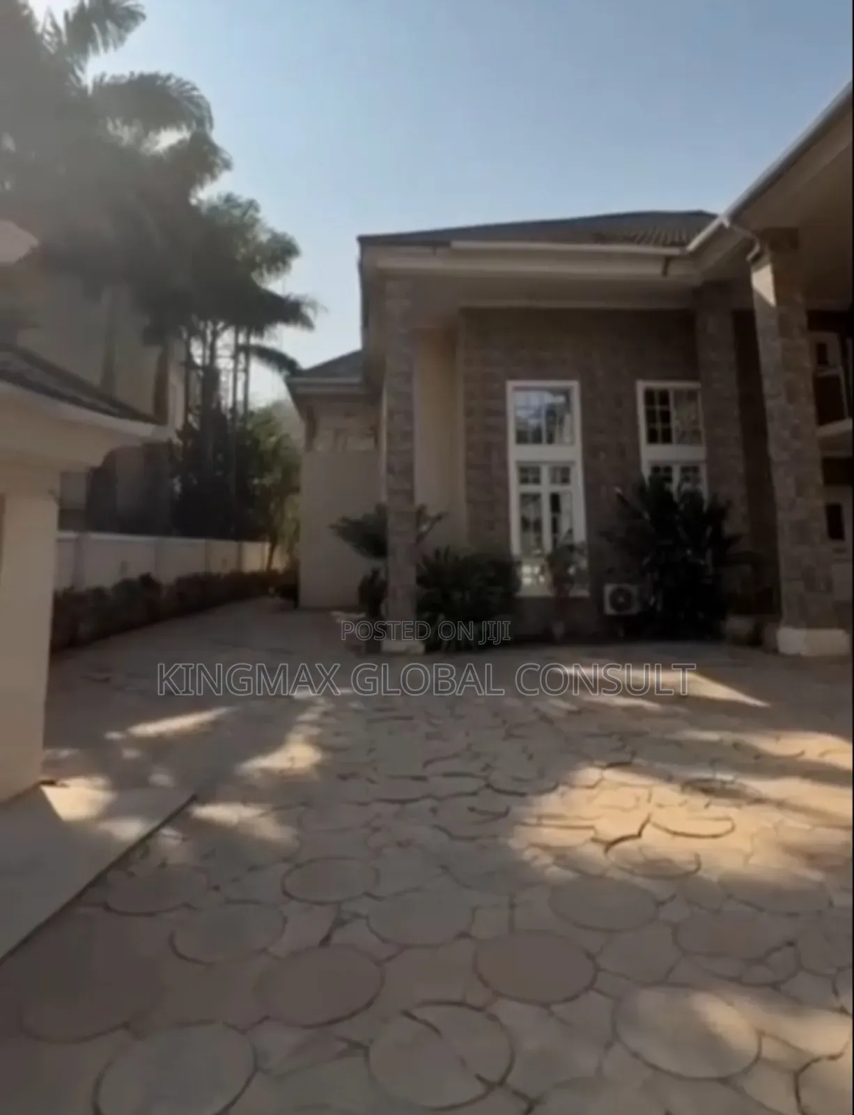 6bdrm Mansion in Apo District for sale in Apo District