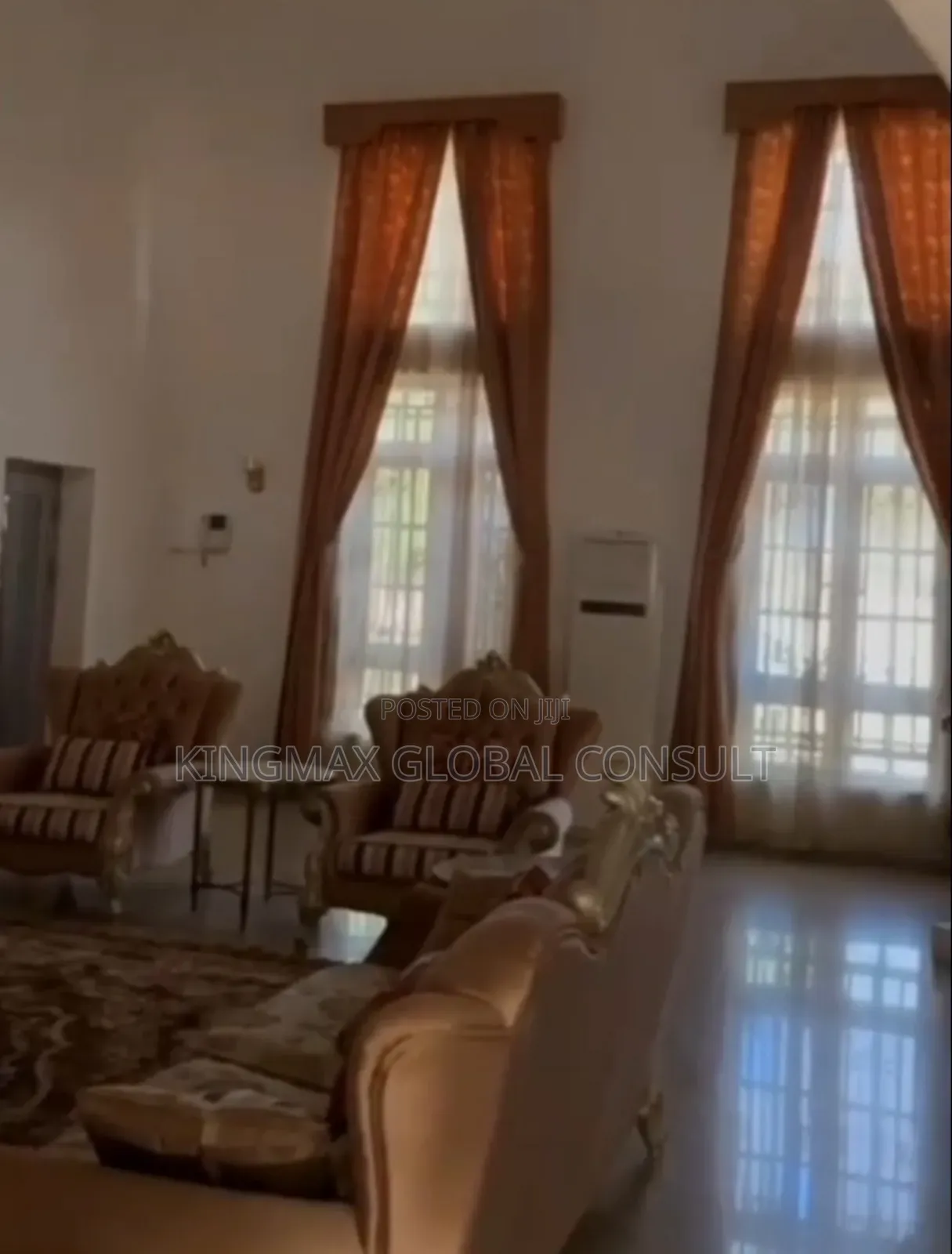 6bdrm Mansion in Apo District for sale in Apo District