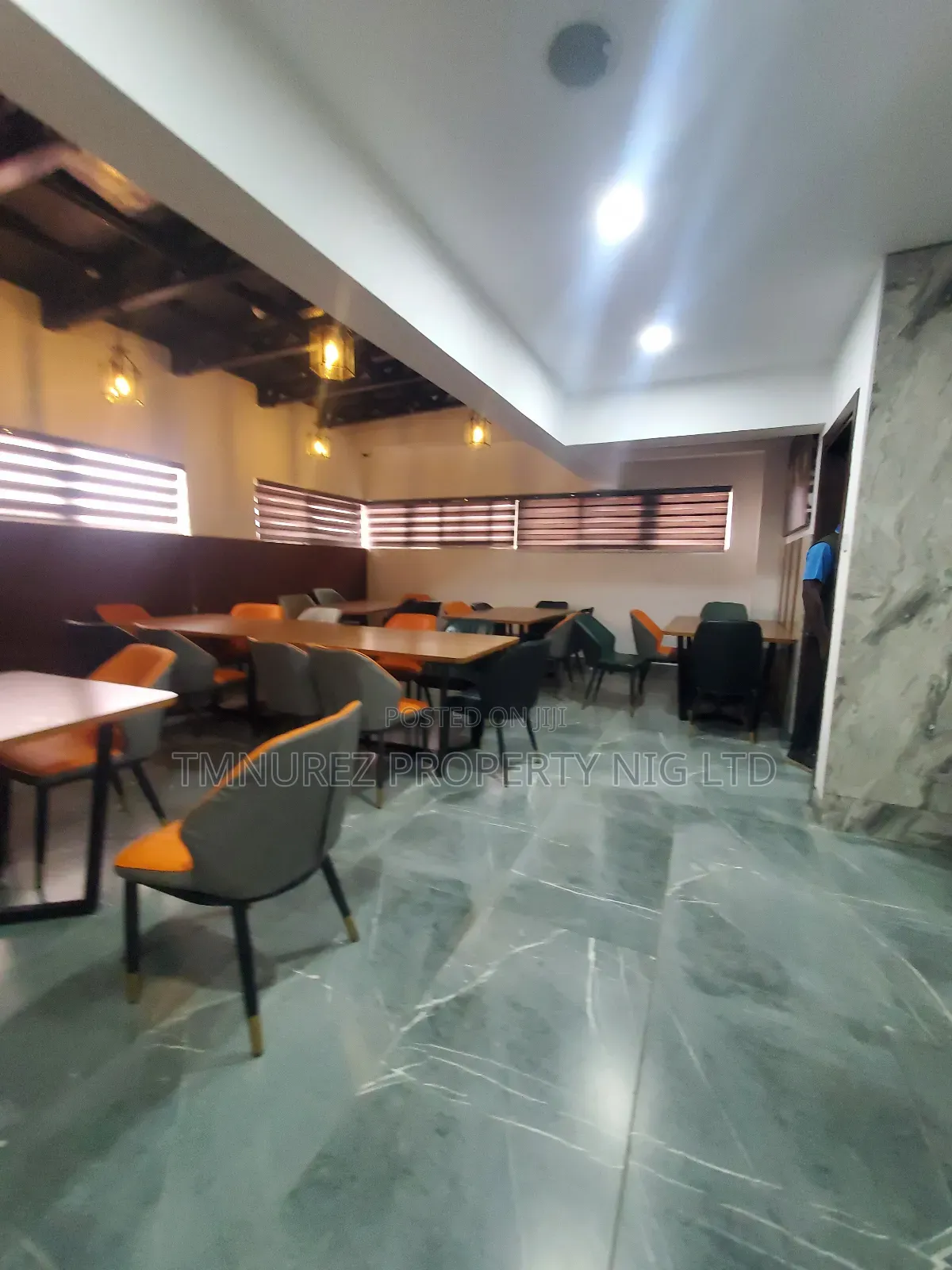 Strictly Office Place for Rent at Lekki Phase1 in Lekki Phase 1