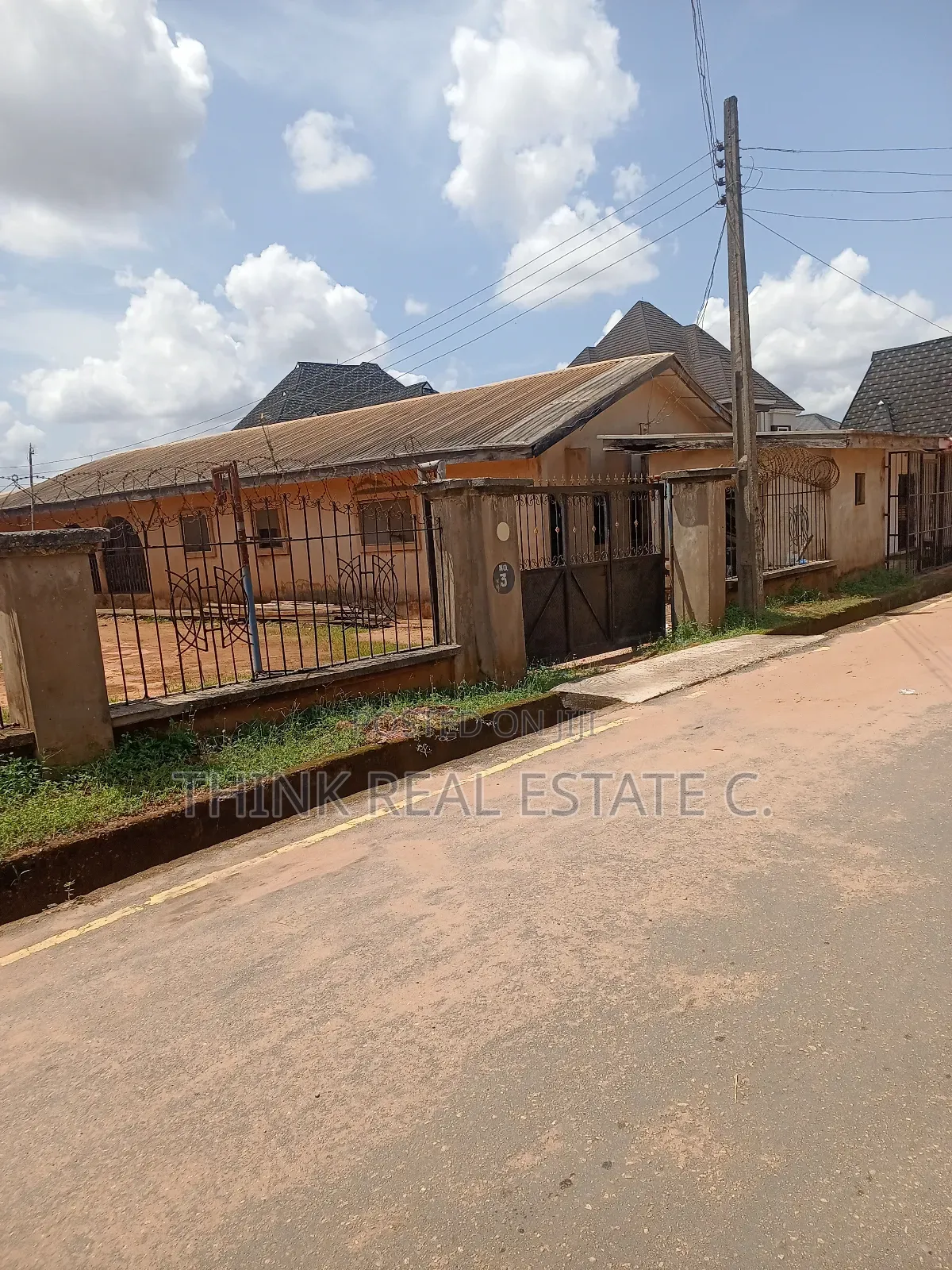 4bdrm Block of Flats in Ebo,Airport Road, Benin City for sale in Benin City