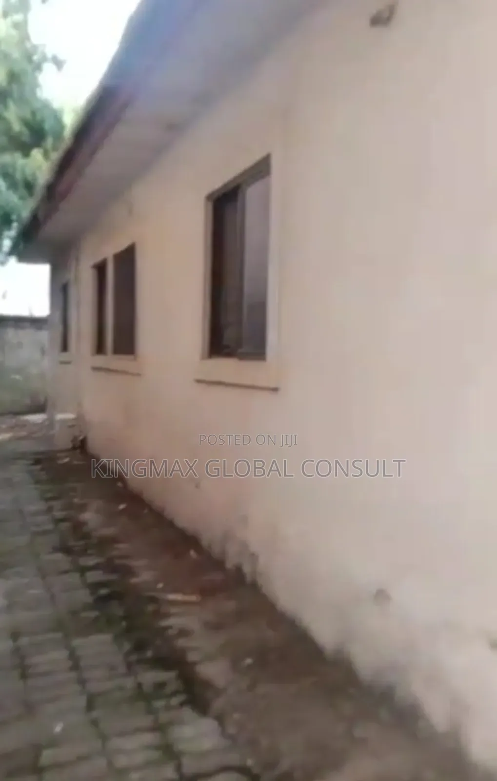 Furnished 4bdrm Apartment in Off Okonji Street, Utako for sale in Utako