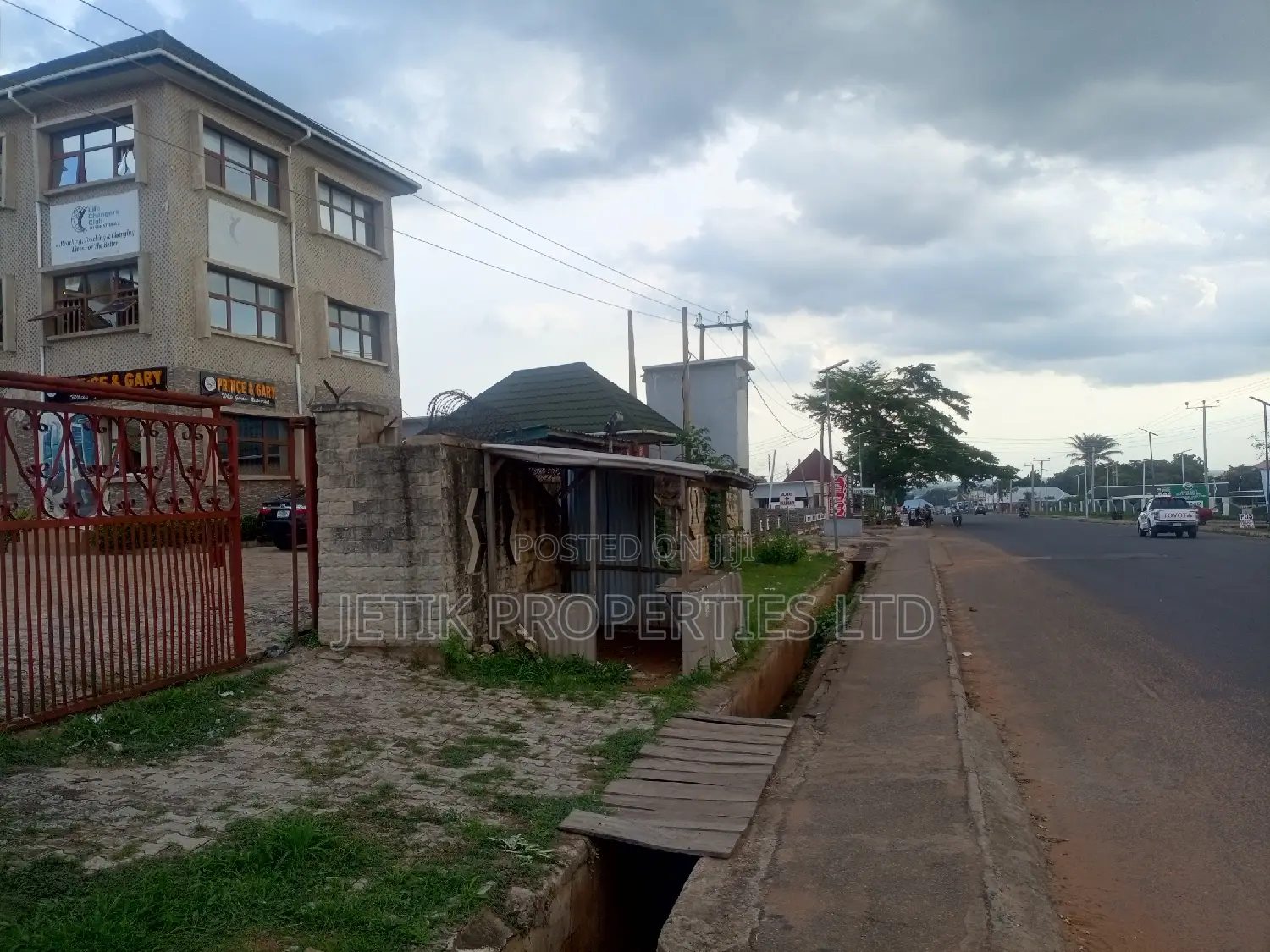 Plaza for Sale in Makurdi