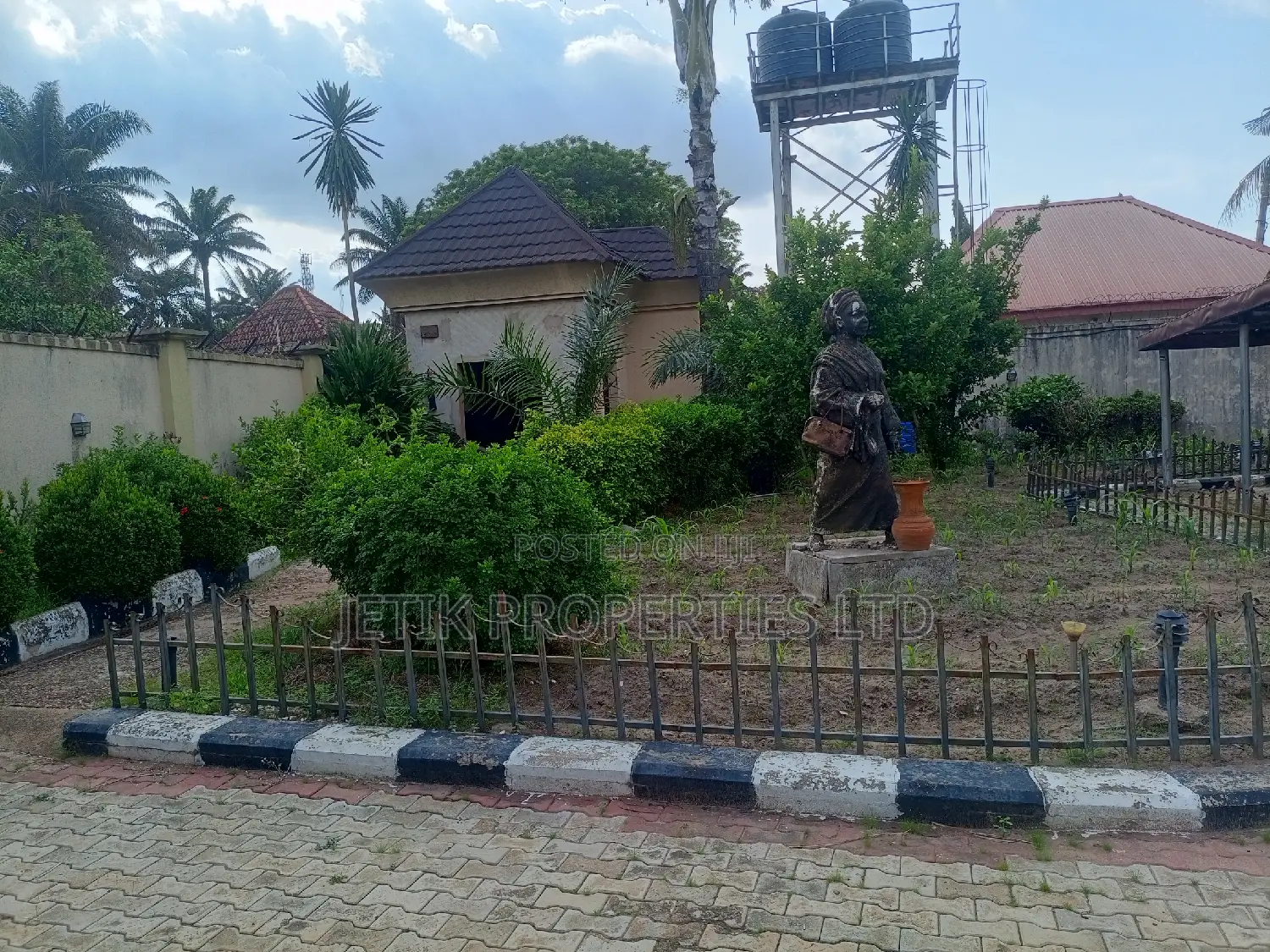 6bdrm Duplex in Makurdi for sale in Makurdi