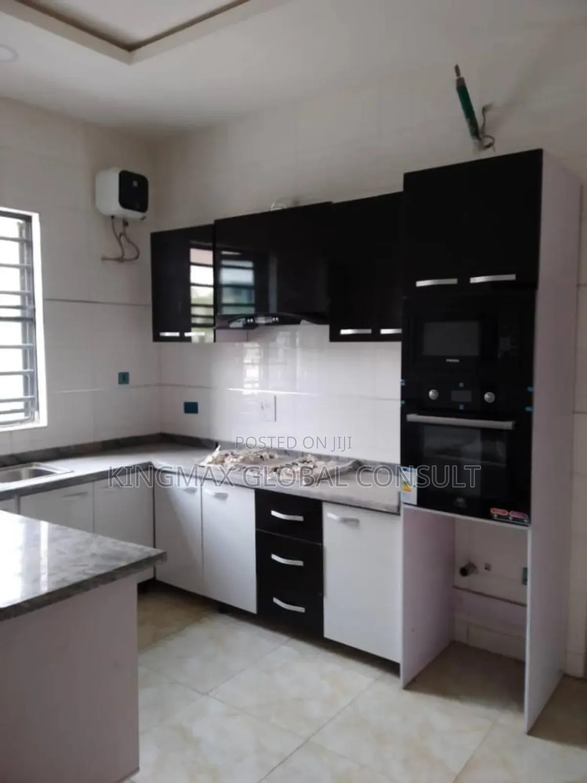 Furnished 6bdrm Duplex in Landmark Market, Kado for sale in Kado