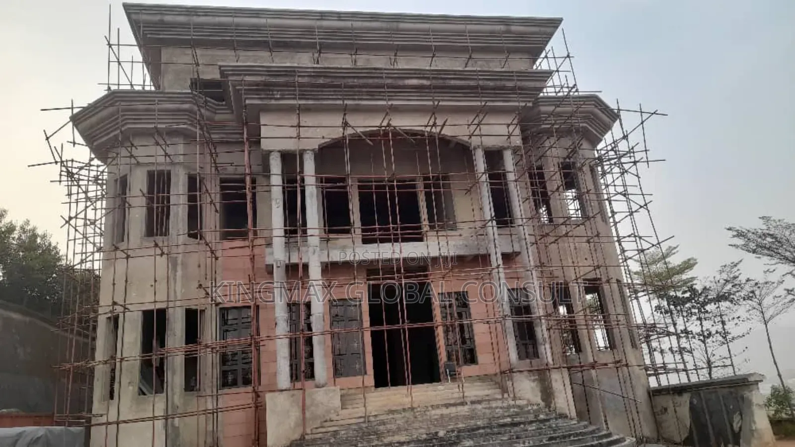 8bdrm Villa in Minister Hill, for sale in Maitama