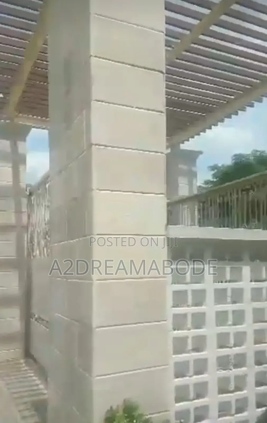20bdrm Block of Flats in Banana Island, Ikoyi for sale in Ikoyi