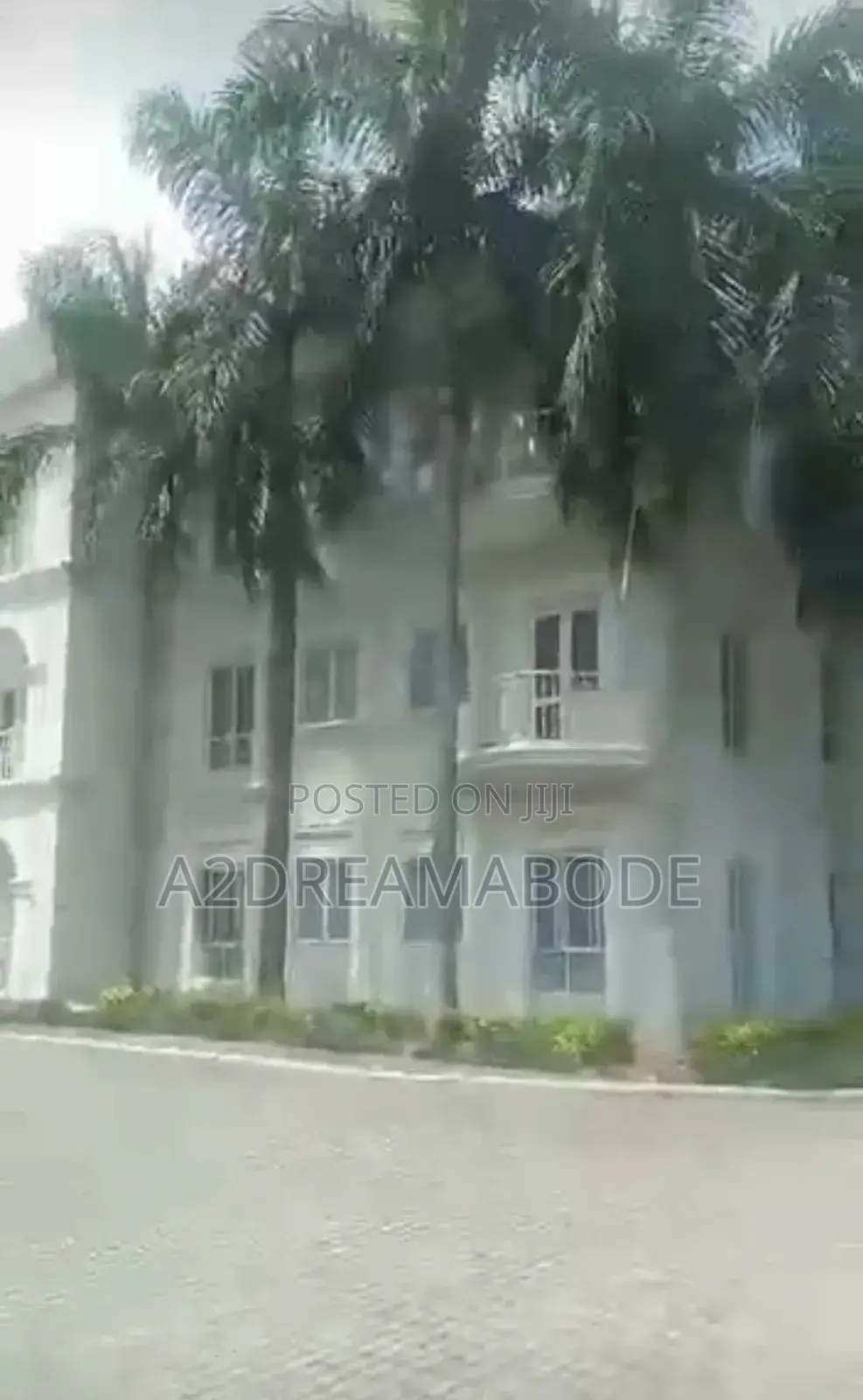 20bdrm Block of Flats in Banana Island, Ikoyi for sale in Ikoyi